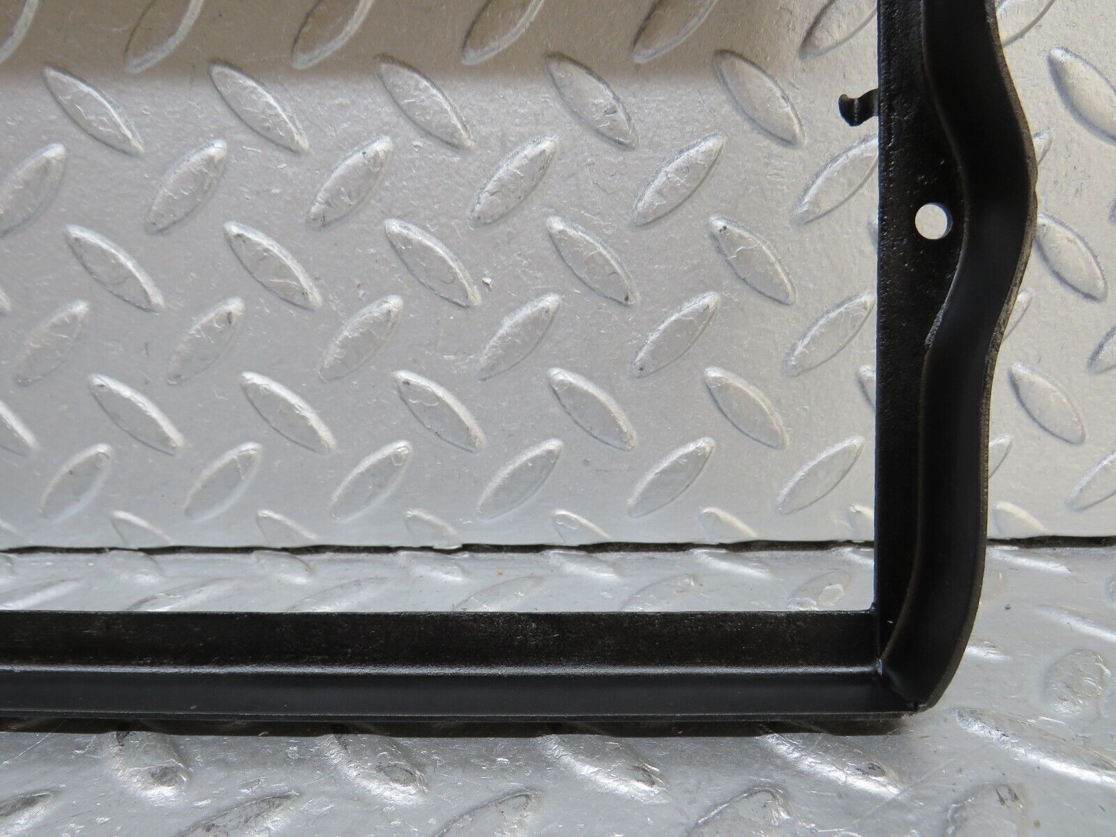 37364 Mercedes-Benz W109 300SEL Battery Tray