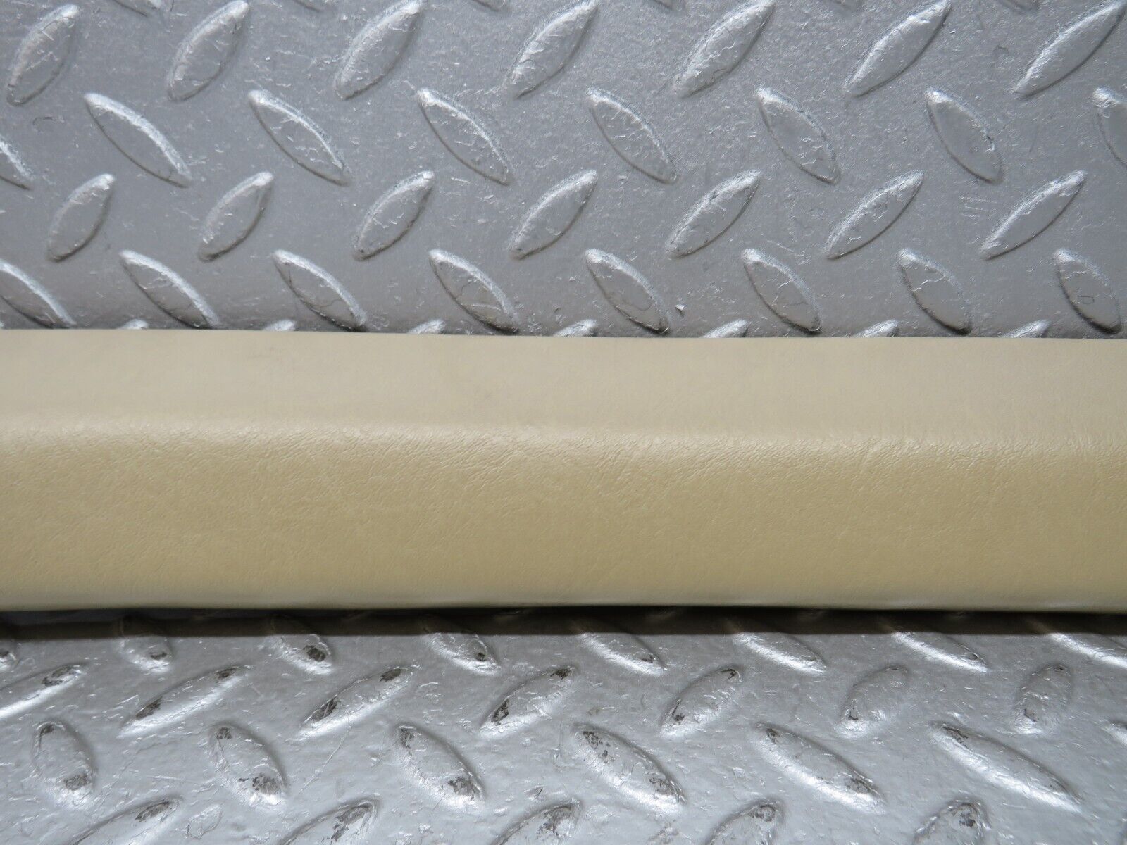 36937 Mercedes-Benz C126 420SEC Coupe A Pillar Cover Right Side Beige