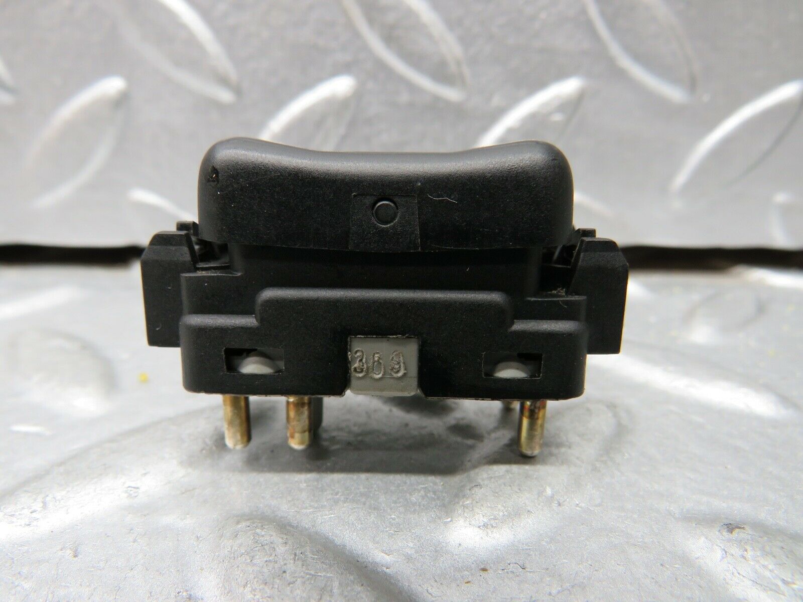 21880 Mercedes-Benz W124 Electric Window Switch Left Side 1248209310