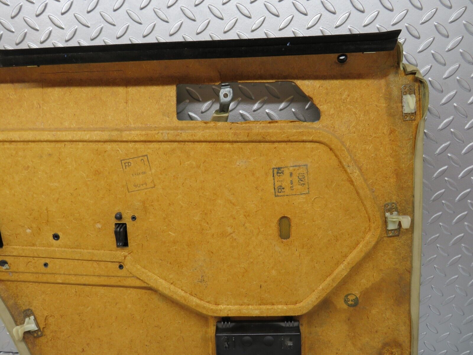 33925 Mercedes-Benz W124 260E Rear Right Door Card 1247370270