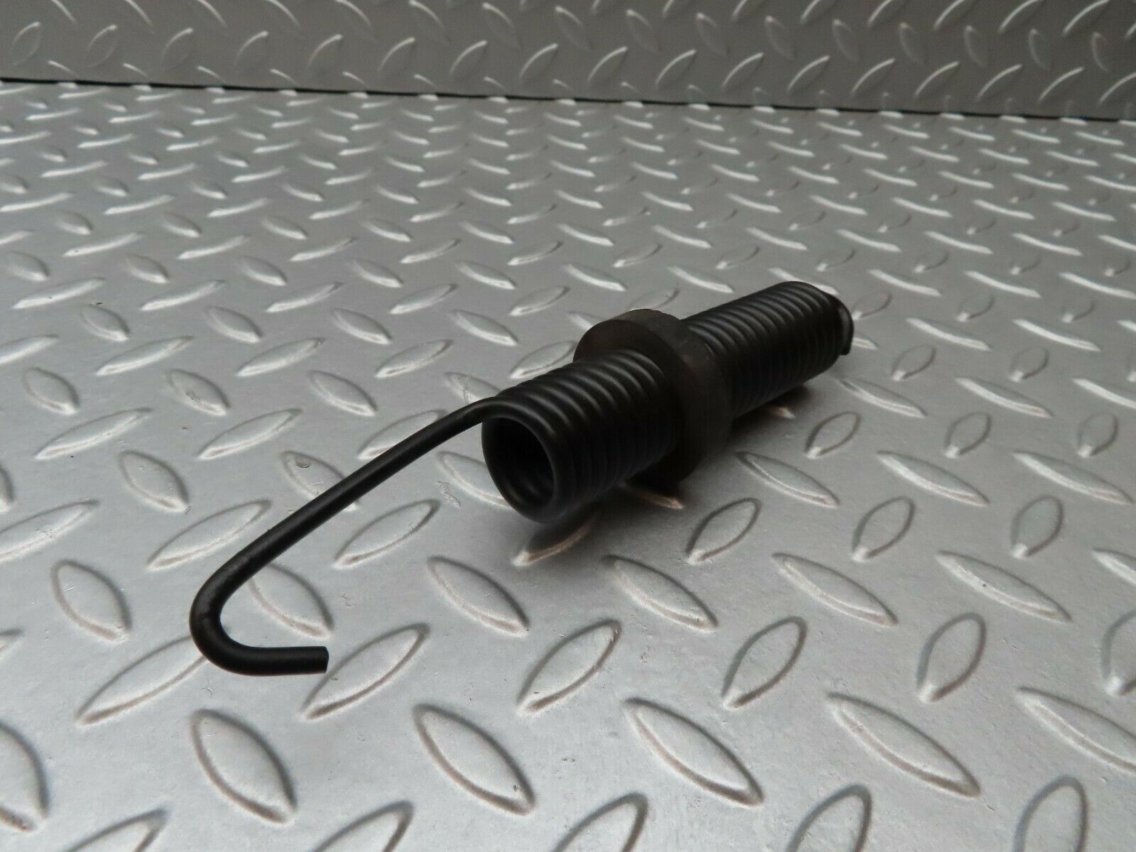 3445 Mercedes-Benz W115 220D Bonnet Hinge Spring