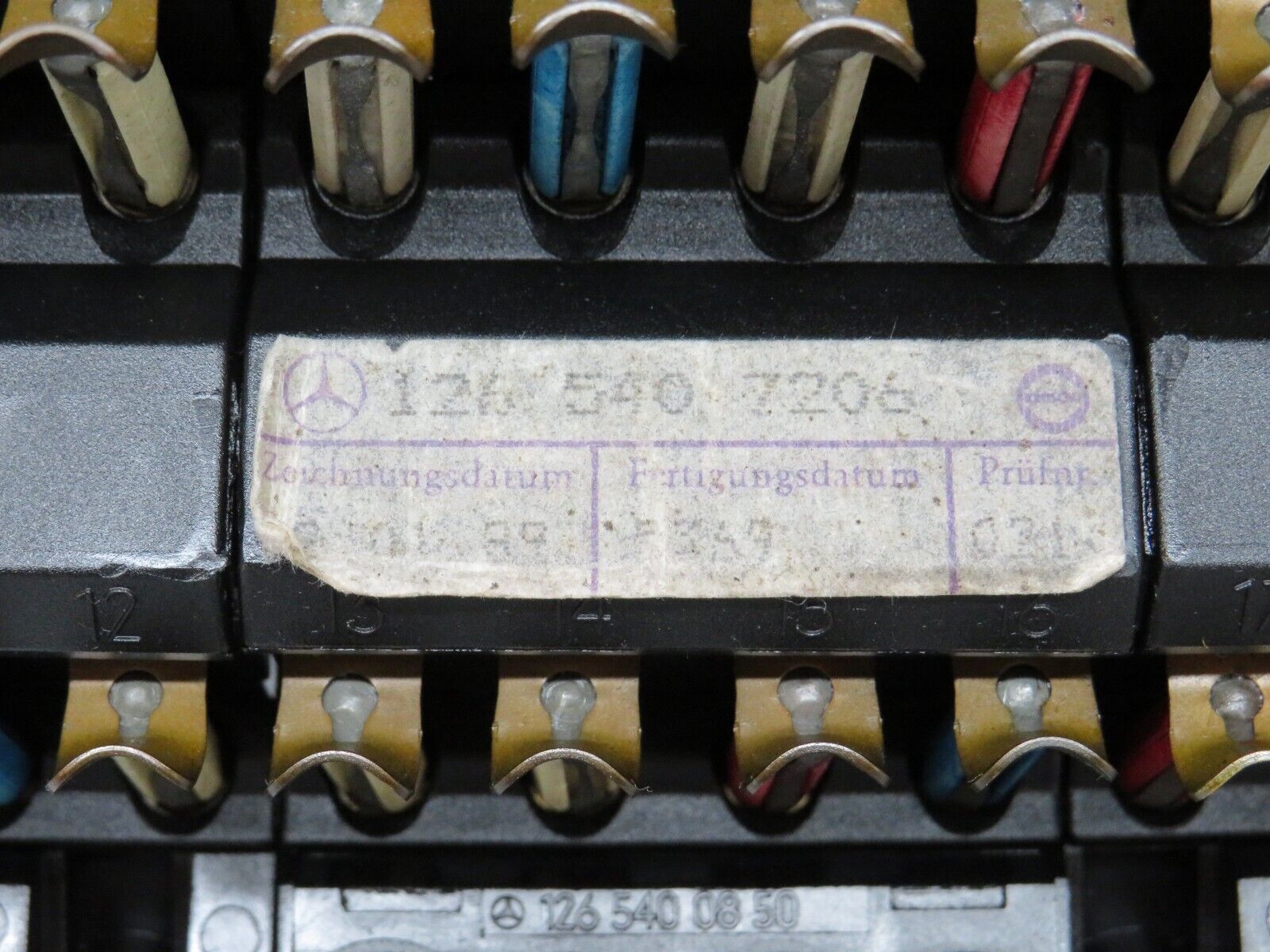 36198 Mercedes-Benz W126 420SE Fuse Box 1265407206