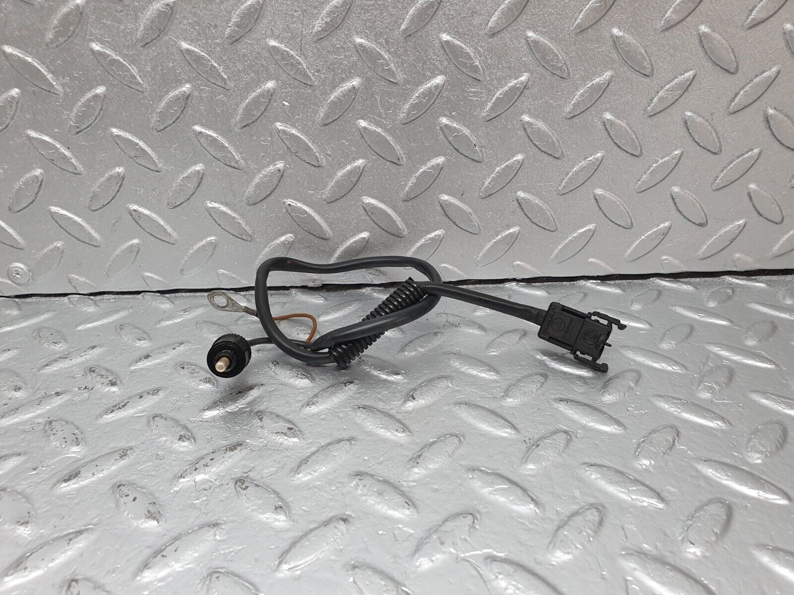 41587 Mercedes-Benz W124 200E Engine Cooling Fan Wire 1245402809