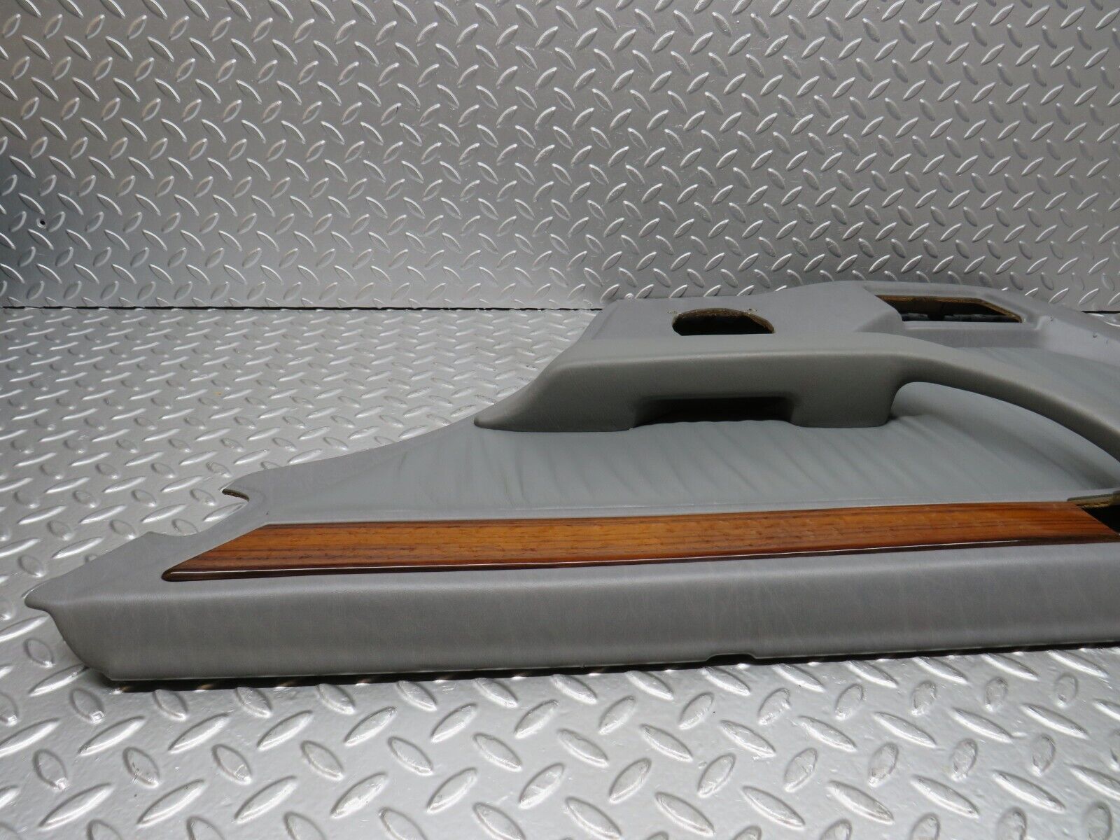 31180 Mercedes-Benz S124 220TE Wagon Rear Right Door Card Grey