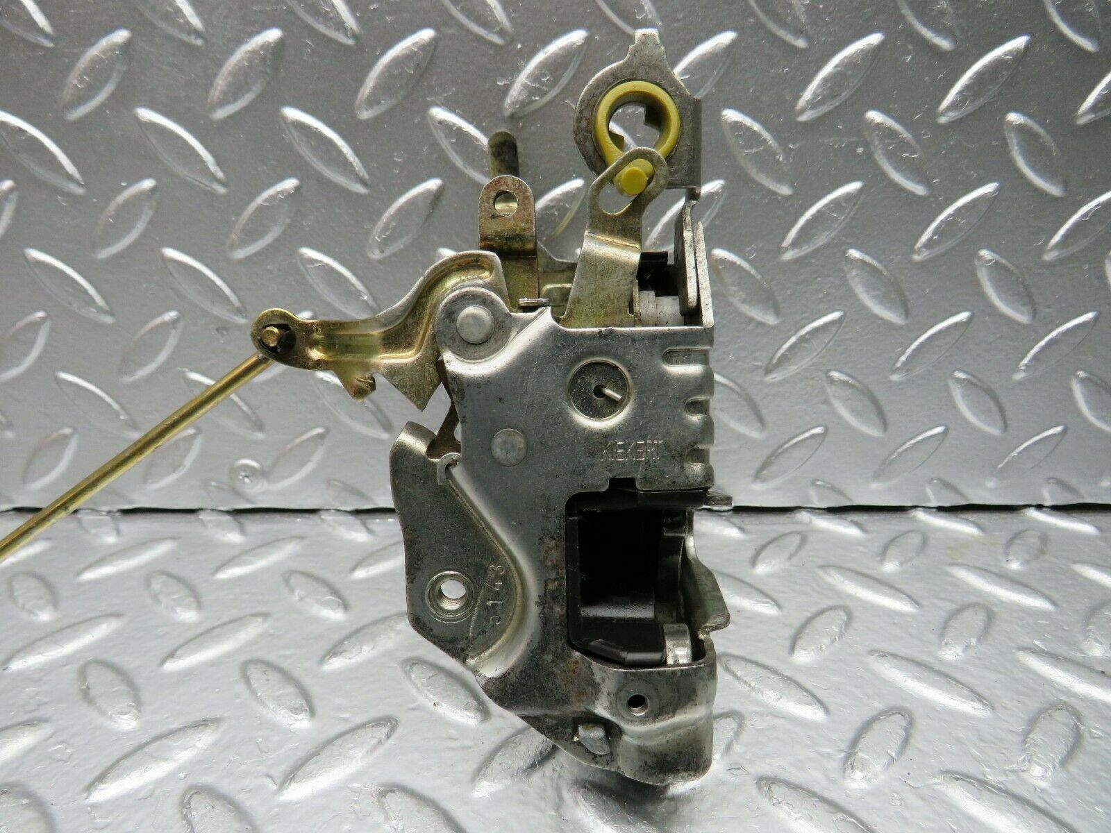 22379 Mercedes-Benz C124 E220 Coupe Right Door Lock Mechanism