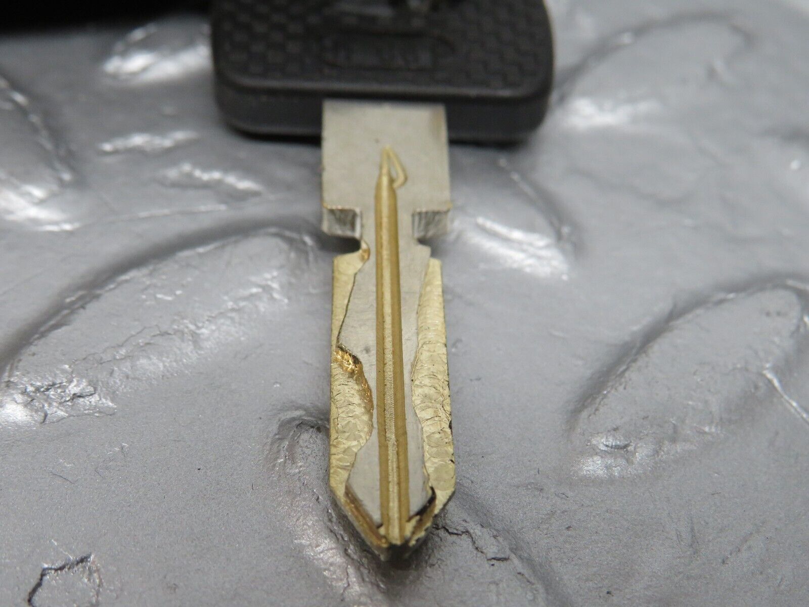 39770 Mercedes-Benz R129 320SL Coupe Ignition Switch With Key