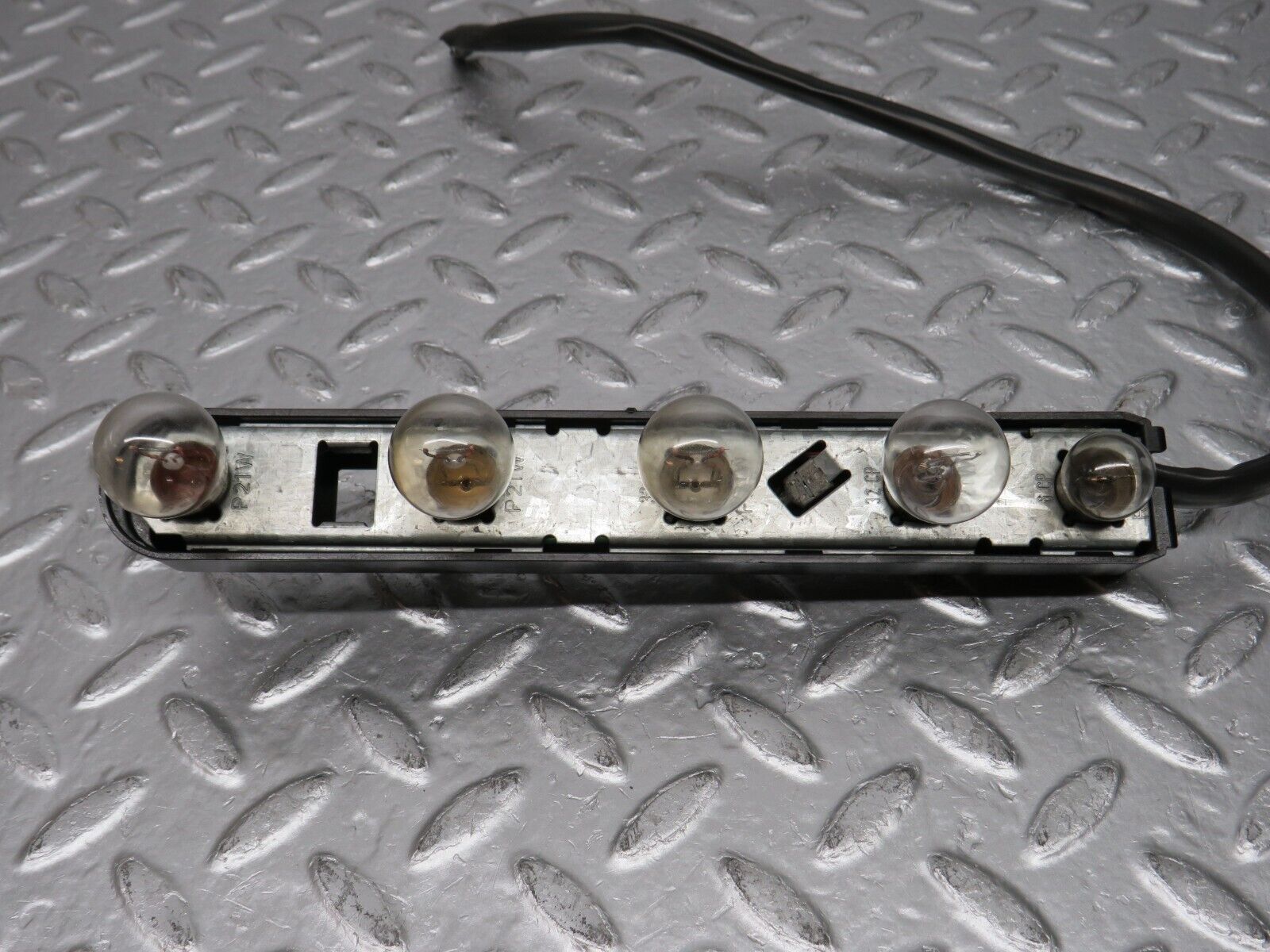 32566 Mercedes-Benz S124 300TE Wagon Tail Light Bulb Holder