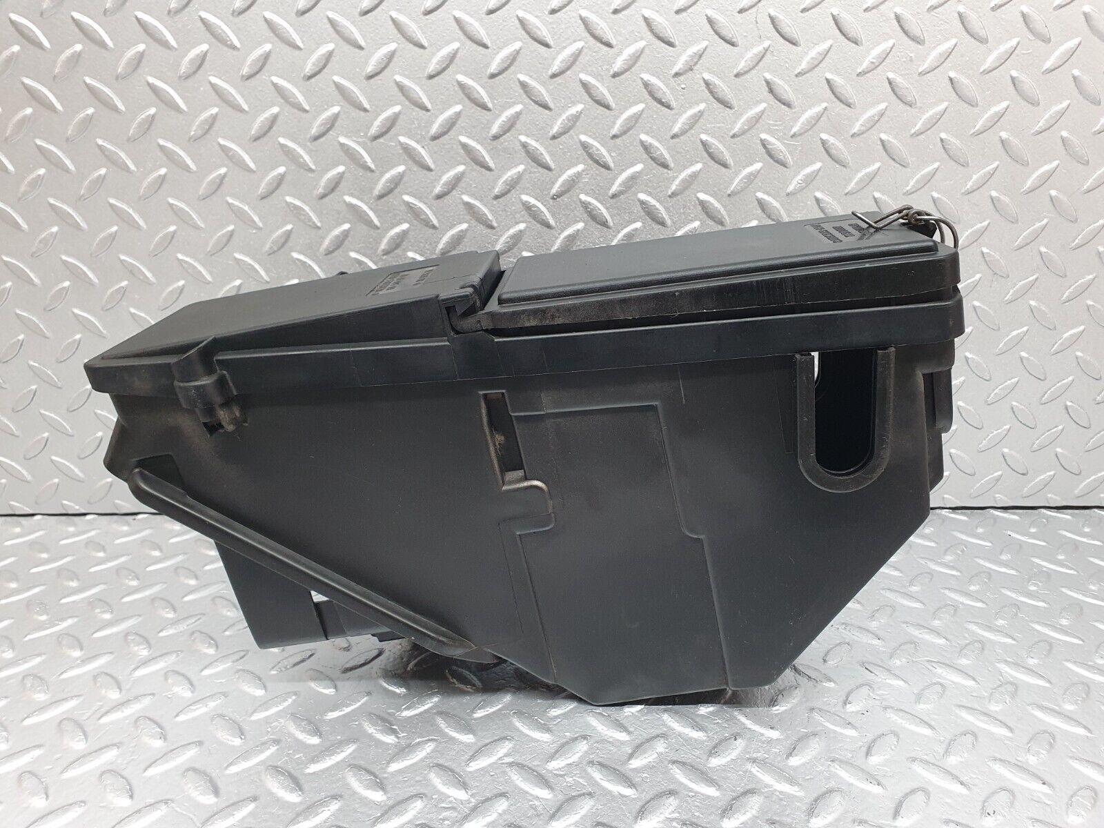 41580 Mercedes-Benz W124 200E Fuse Box 1245401150 1245400182 1245400282