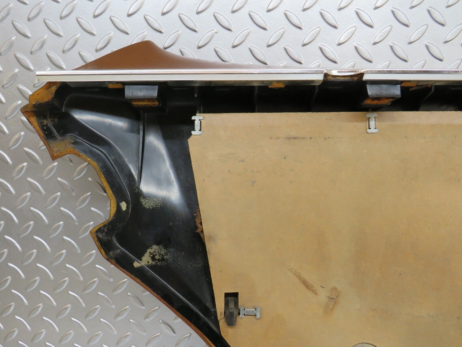 26019 Mercedes-Benz W116 450SE Rear Right Door Card Brown 1167370270