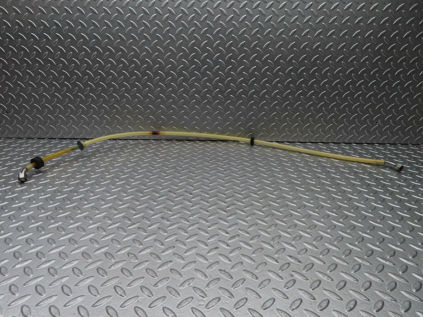 21235 Mercedes-Benz W123 230E Brake Servo Vacuum Pipe