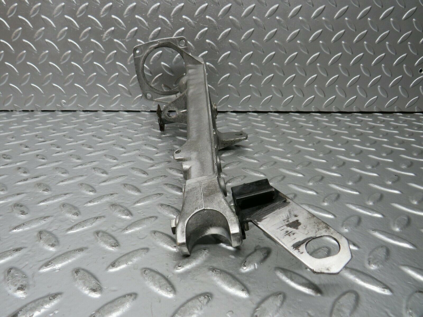 23487 Mercedes-Benz W114 280E Brake Pedal Bracket 1152940701