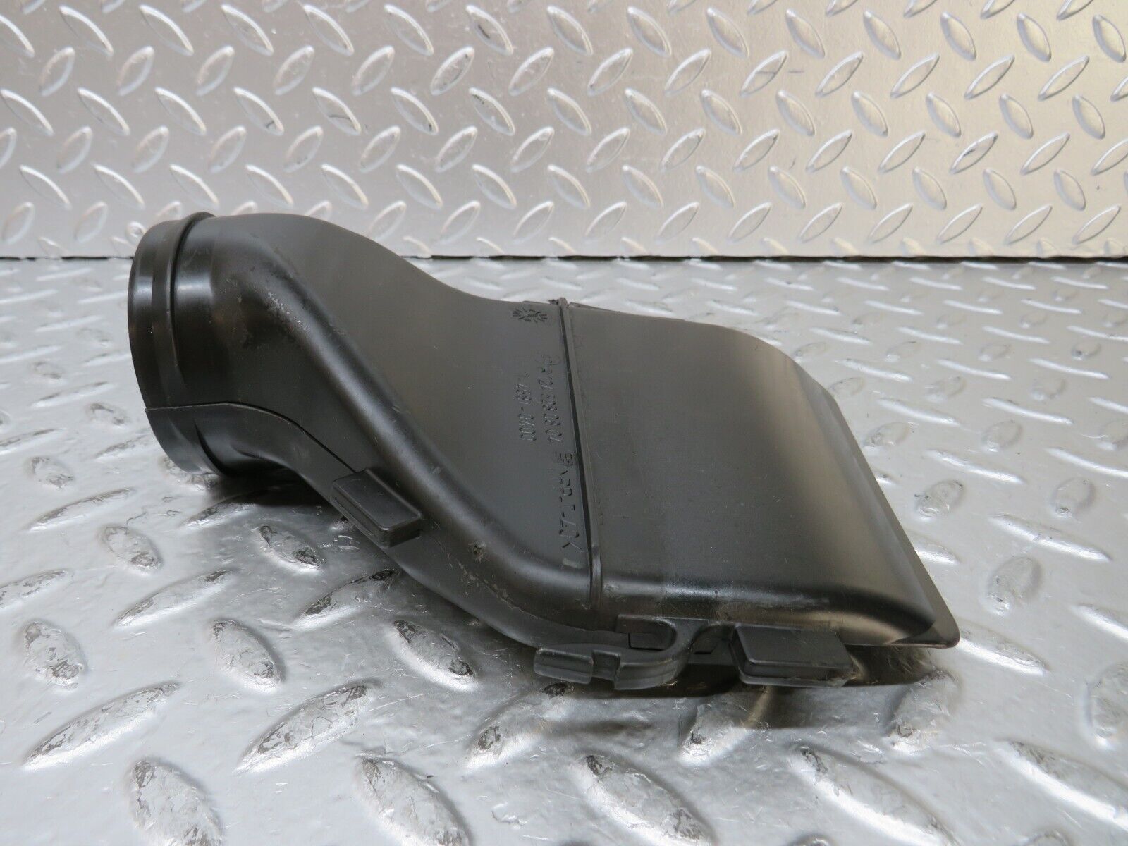26447 Mercedes-Benz C124 220CE Coupe Air Intake Suction Pipe 1245280804