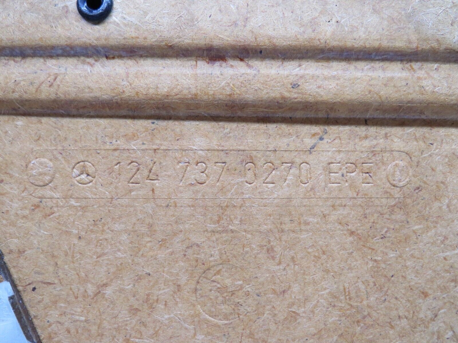 29237 Mercedes-Benz W124 230E Rear Right Door Card Beige 1247370270