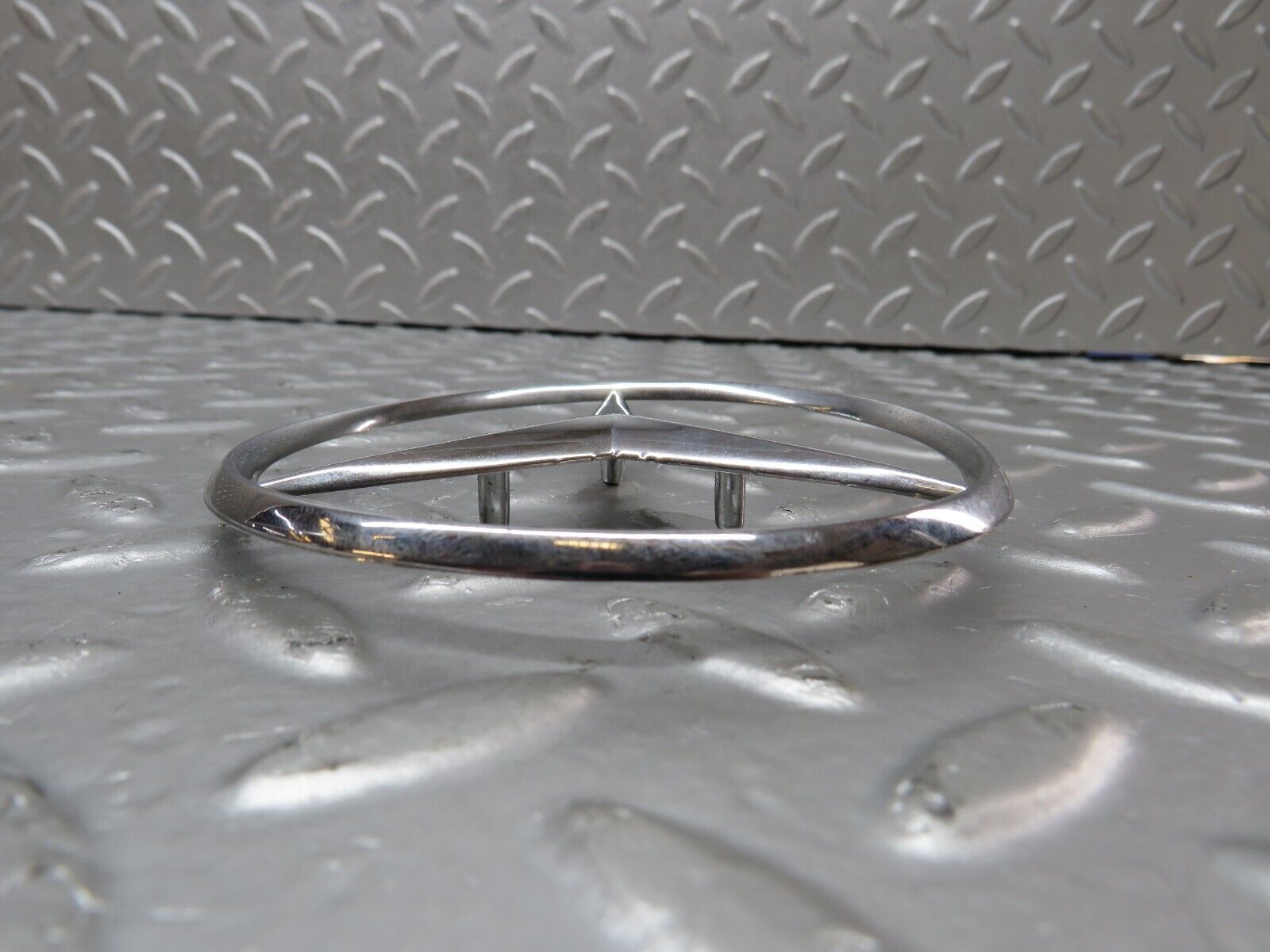 33963 Mercedes-Benz W124 260E Chrome Rear Emblem 2017580058