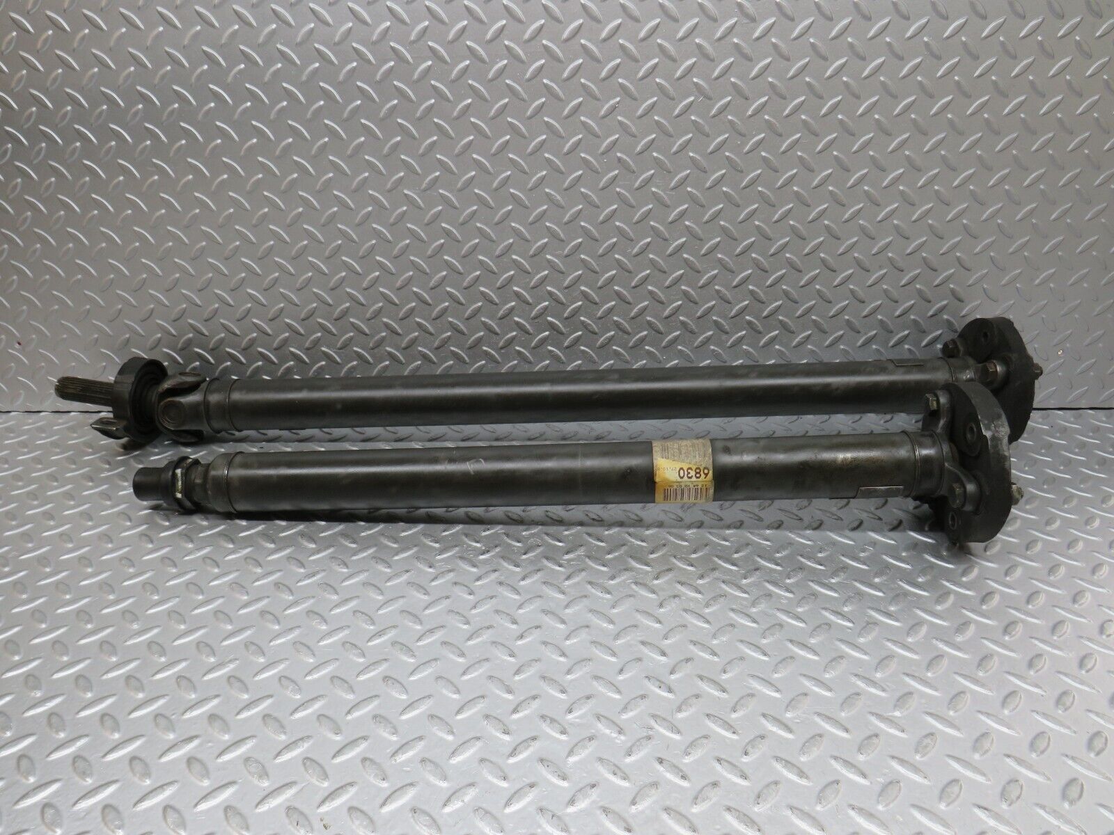 36312 Mercedes-Benz W126 420SE Cardan Shaft Prop Shaft 1264108306 1264110215