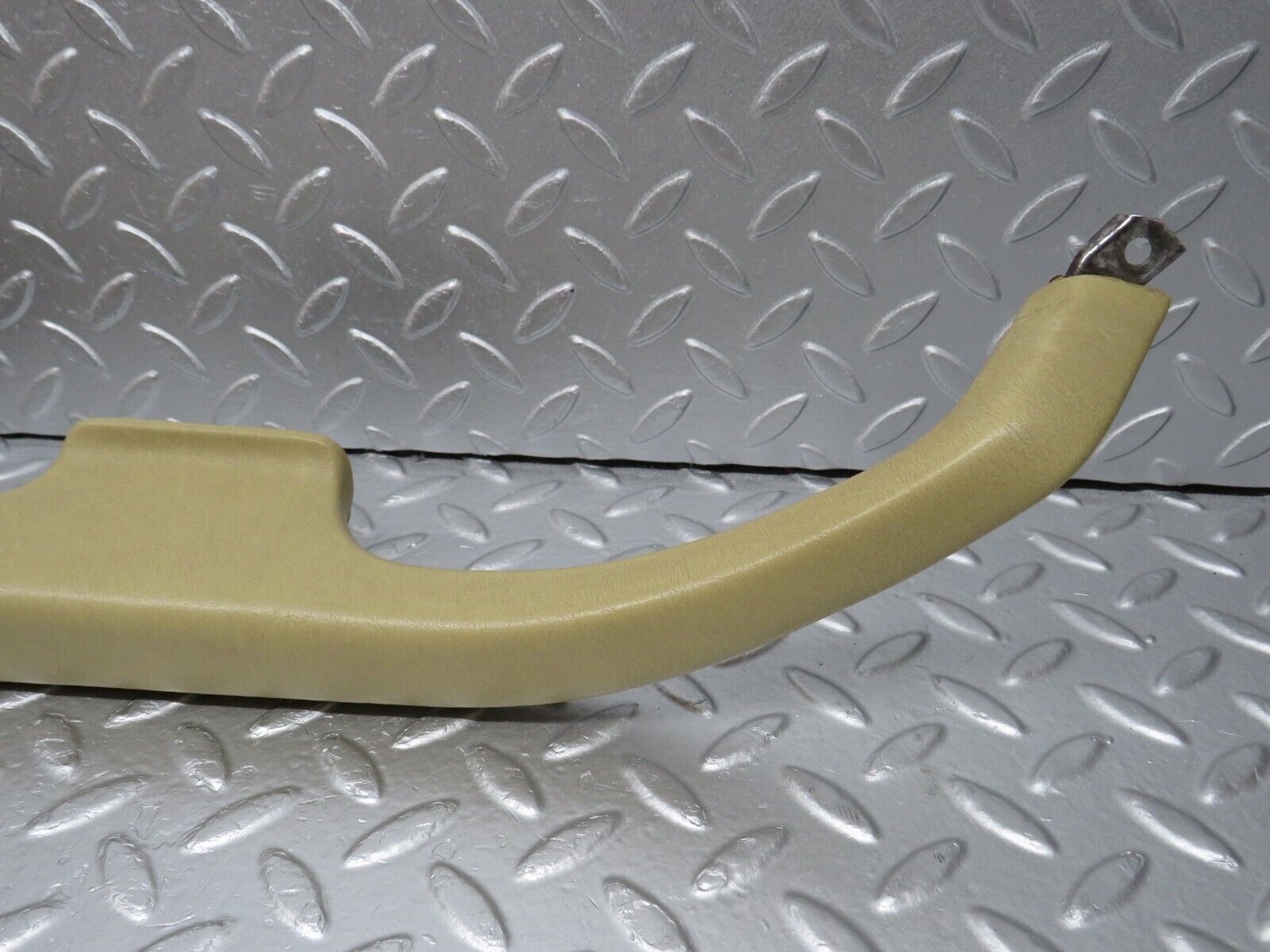34286 Mercedes-Benz C126 380SEC Coupe Left Door Handle Arm Rest