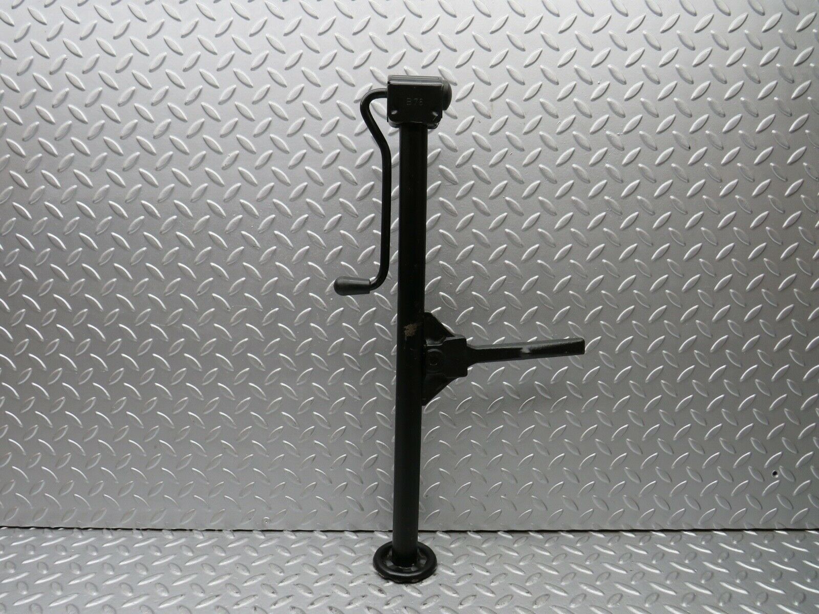 21832 Mercedes-Benz W123 Car Jack Bilstein AB2404