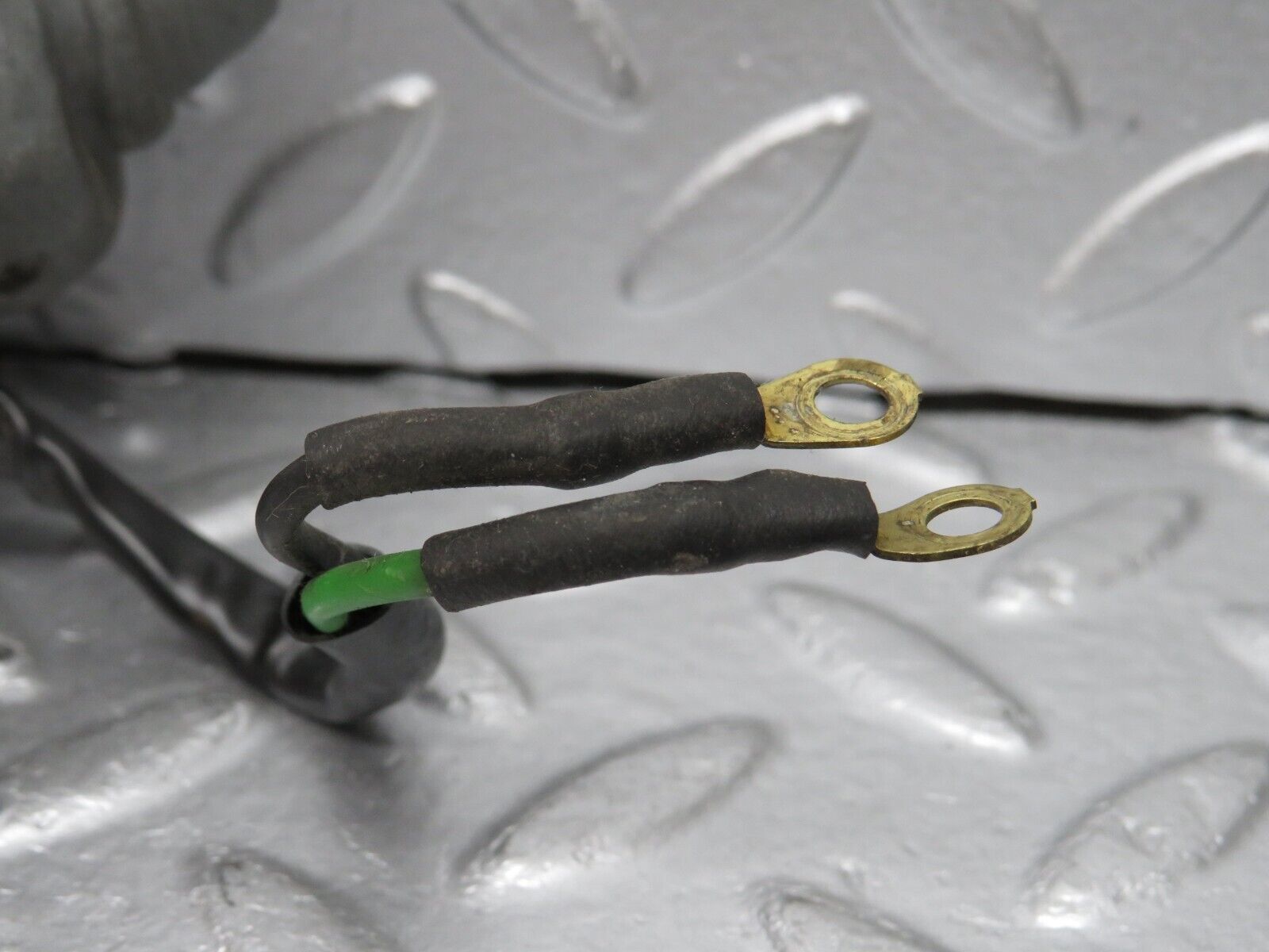 32451 Mercedes-Benz S124 300TE Window Regulator Motor Left Bosch 0130821284