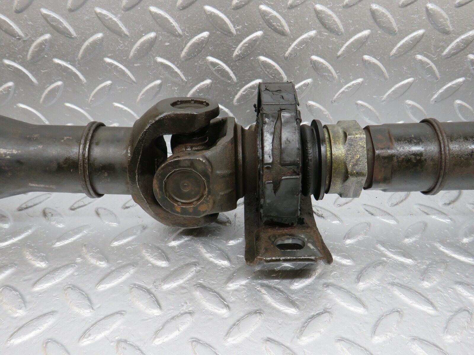 34671 Mercedes-Benz C126 380SEC Coupe Cardan Shaft Prop Shaft