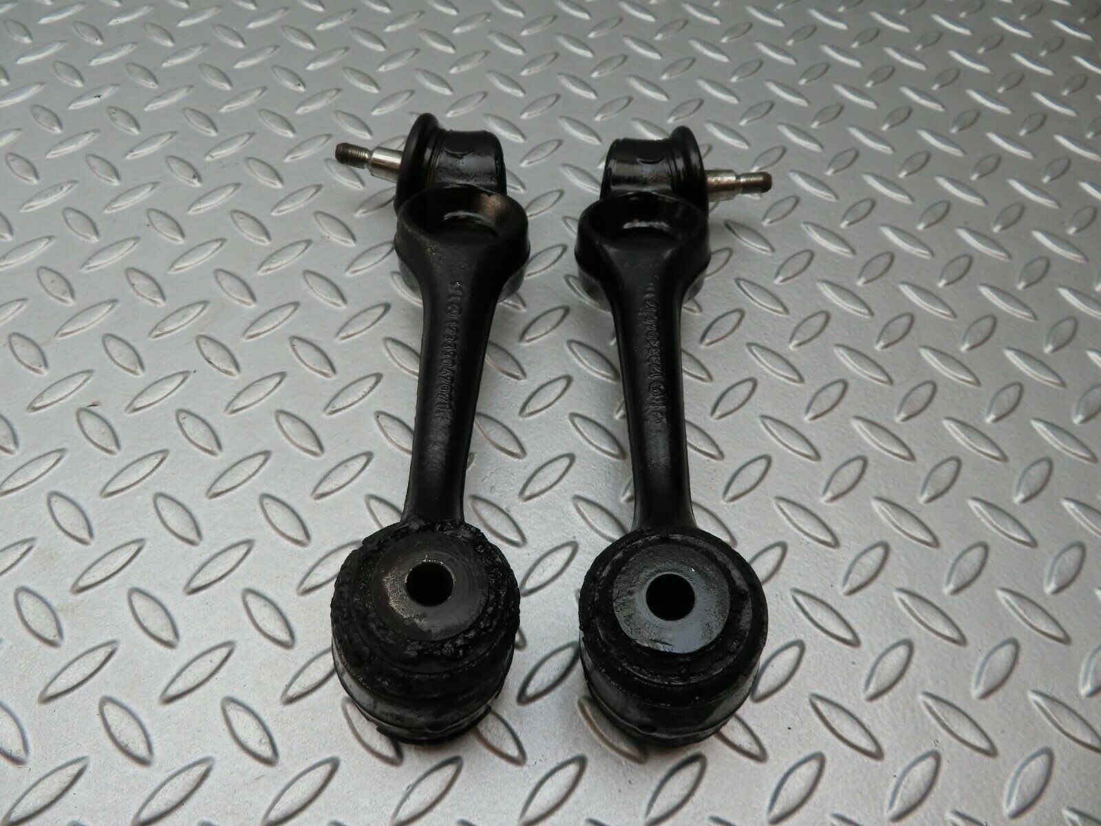 4121 Mercedes-Benz V123 240D LWB Suspension Control Arm Front Upper Left&Right