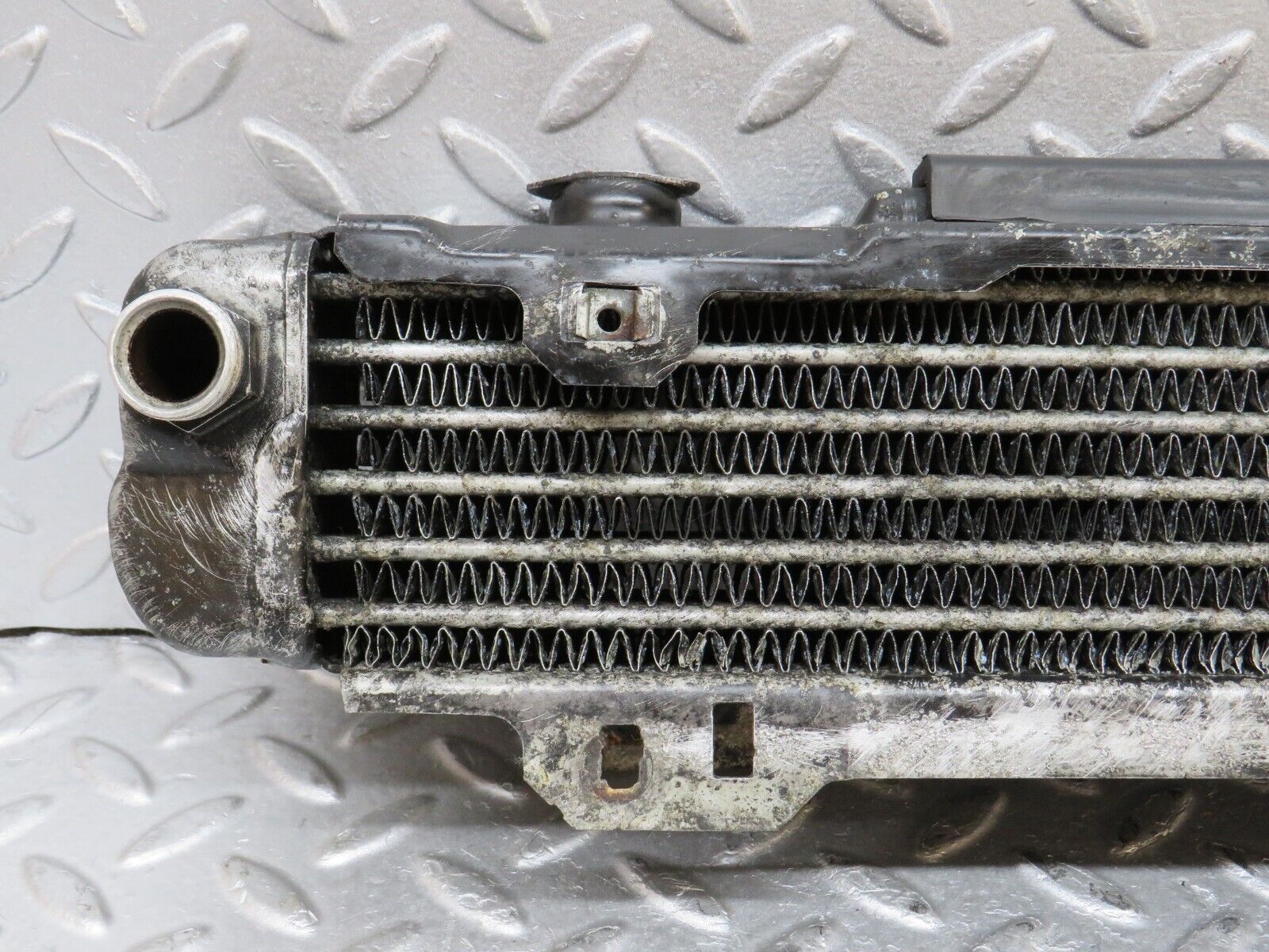 37406 Mercedes-Benz W109 300SEL Oil Cooler Radiator Behr 1161800065