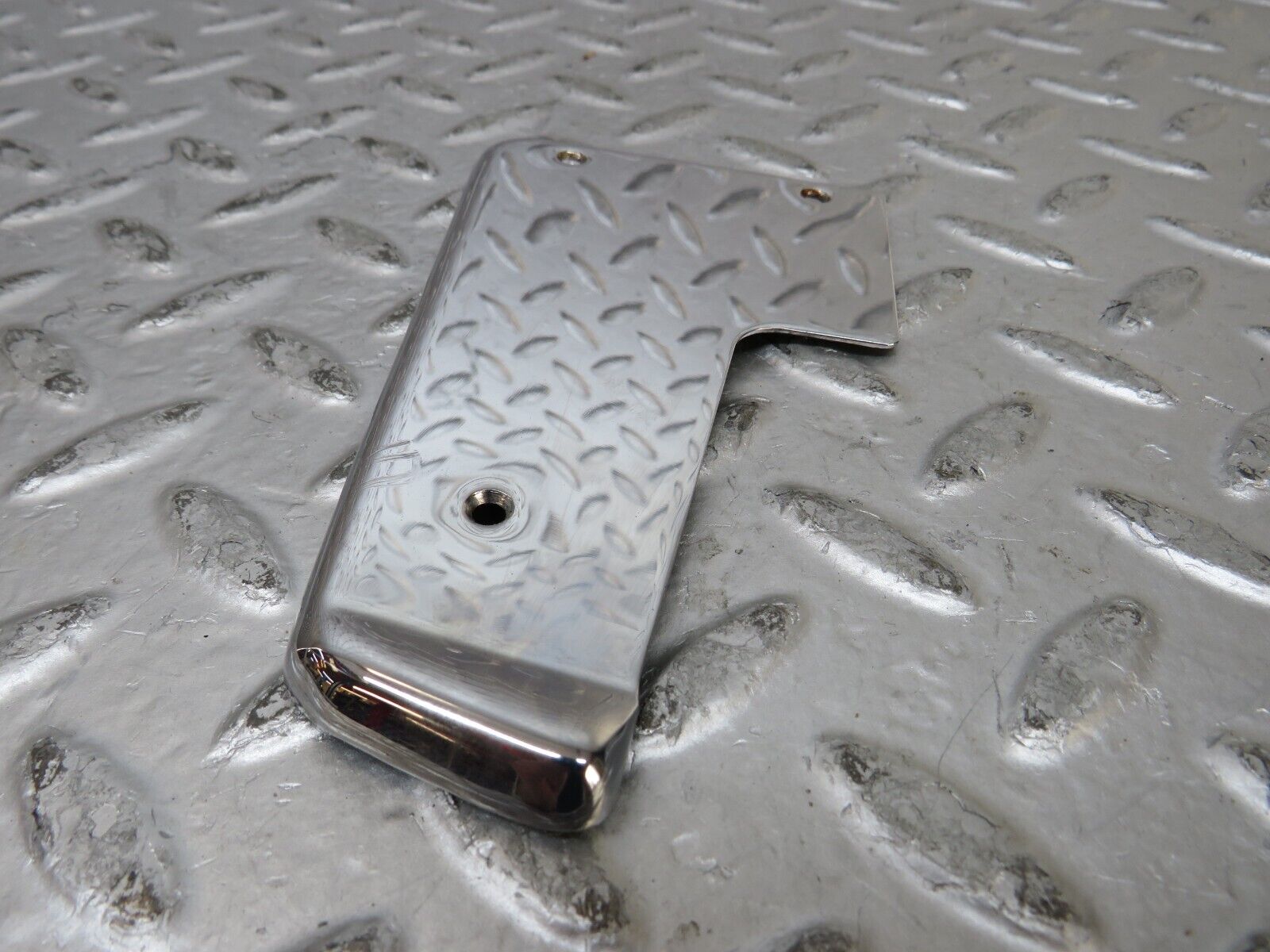 26489 Mercedes-Benz C124 220CE Coupe Left Door Chrome Cover