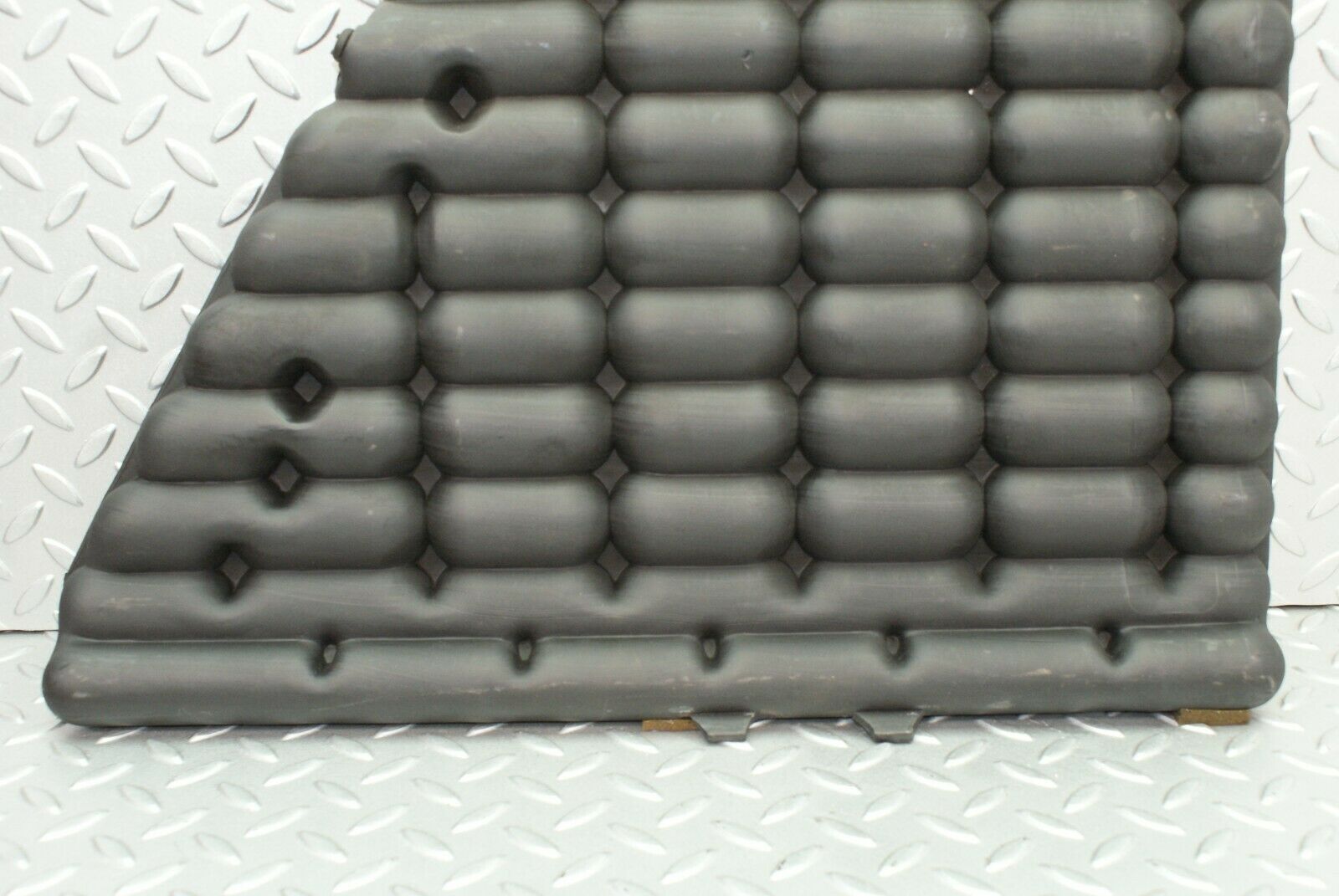 2600 Mercedes-Benz W116 350SE Vacuum Reservoir Tank