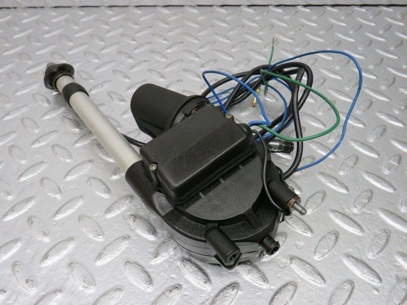 34368 Mercedes-Benz C126 380SEC Coupe Electric Antenna