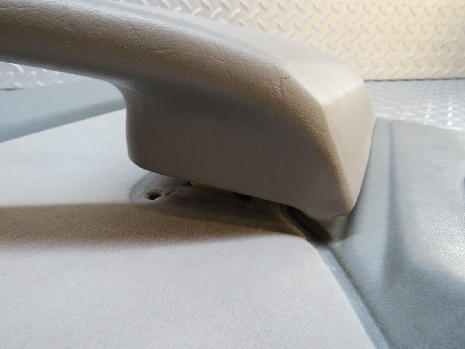 32341 Mercedes-Benz S124 300TE Wagon Rear Right Door Card Grey