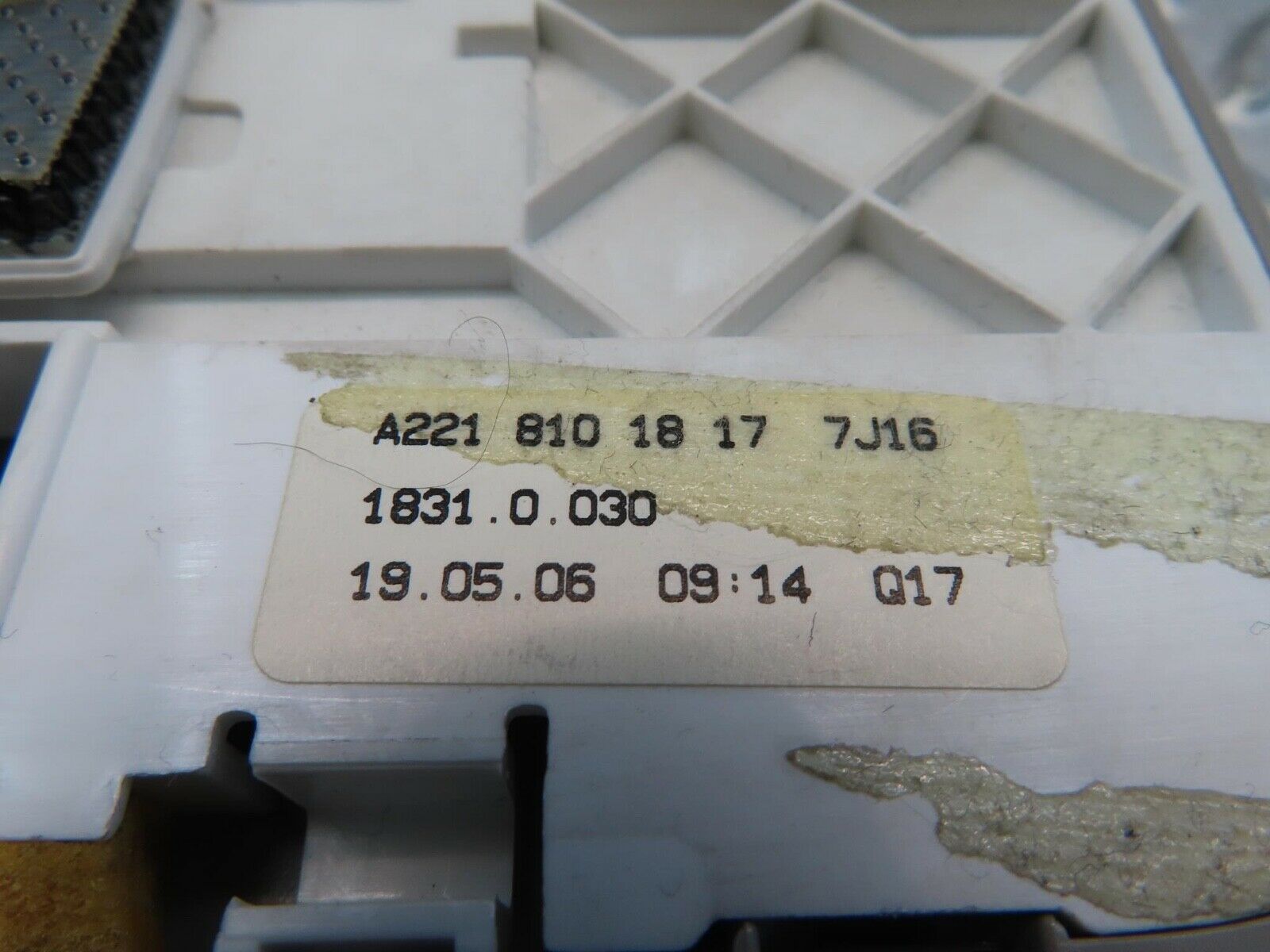 11097 Mercedes-Benz W221 S320 Interior Roof Mirror Rear 2218101817