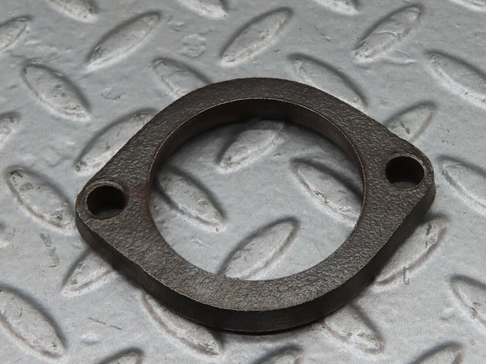 18171 Mercedes-Benz W123 200 Exhaust Flange