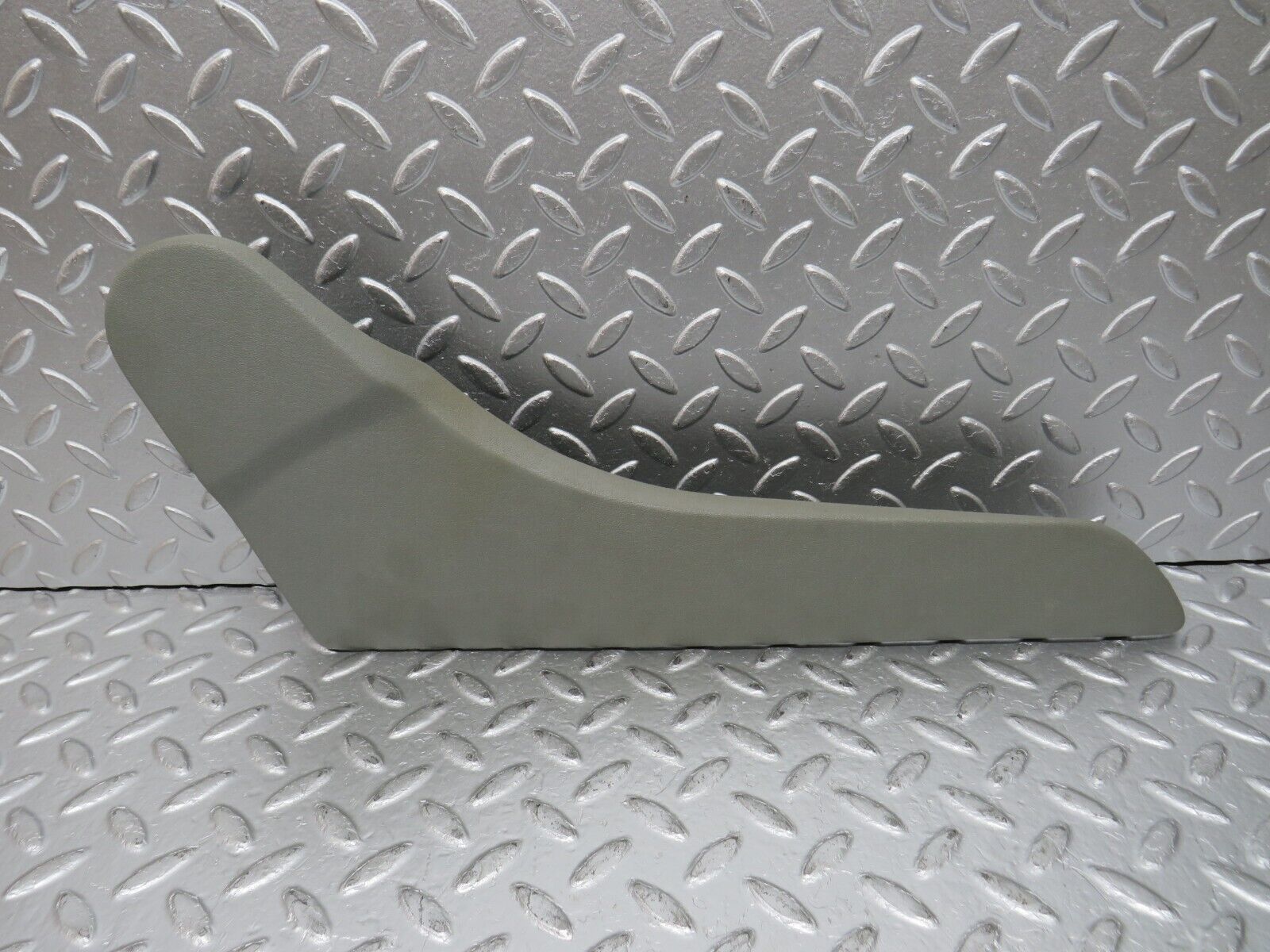 32329 Mercedes-Benz S124 300TE Front Right Electric Seat Cover Trim 1249182030