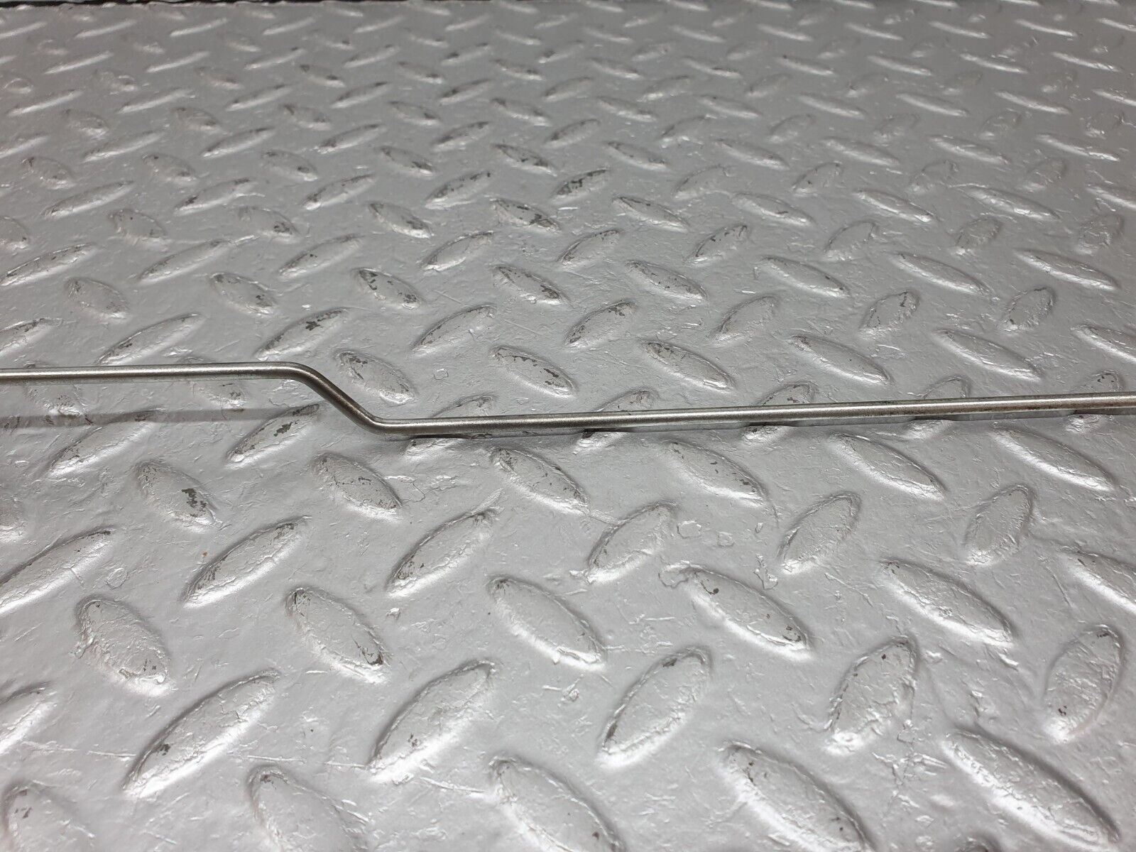 41079 Mercedes-Benz W126 300SE Rear Left Door Lock Vacuum Actuator & Knob