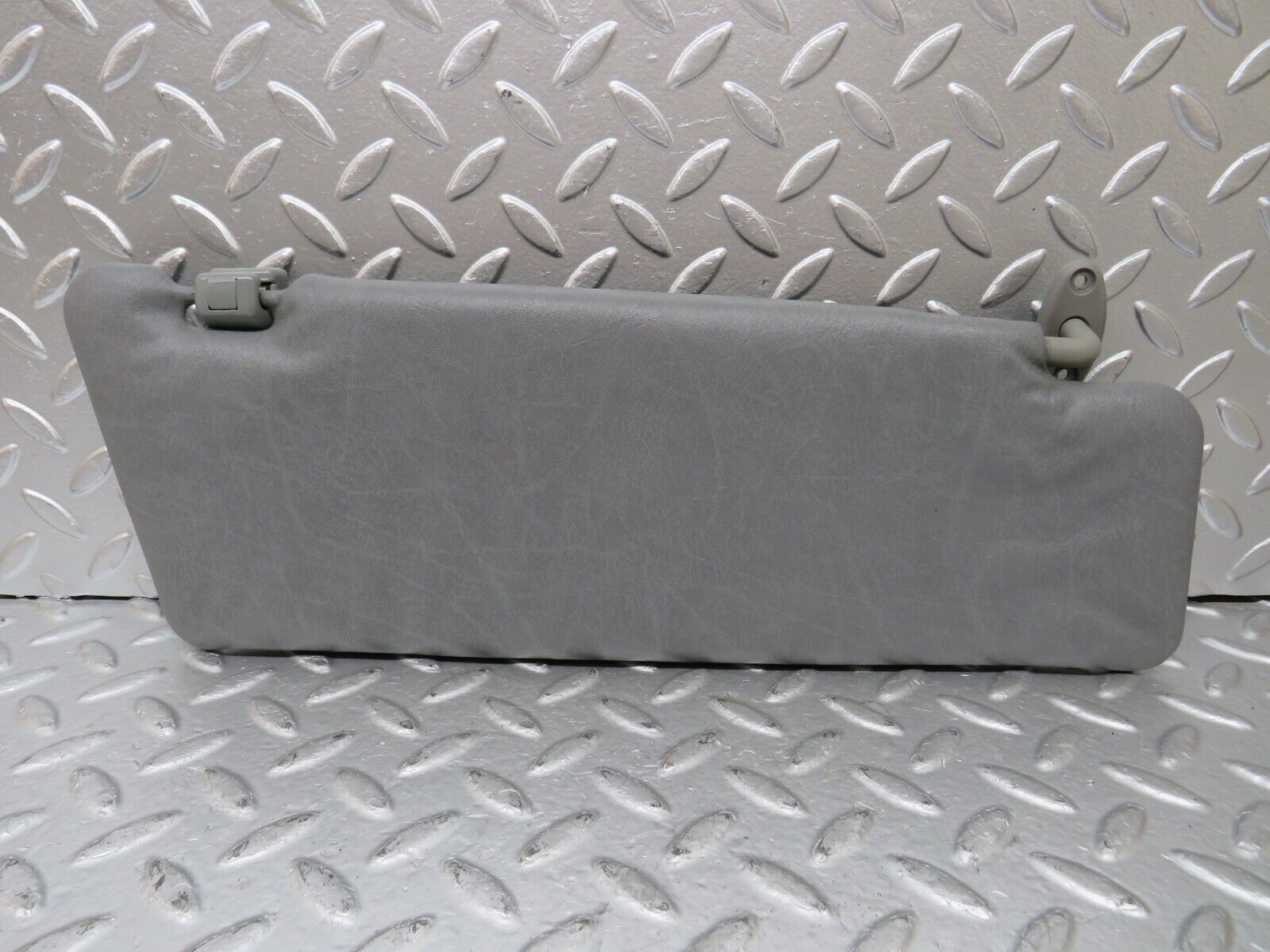 25861 Mercedes-Benz W124 280E Sun Visor Right Side Grey