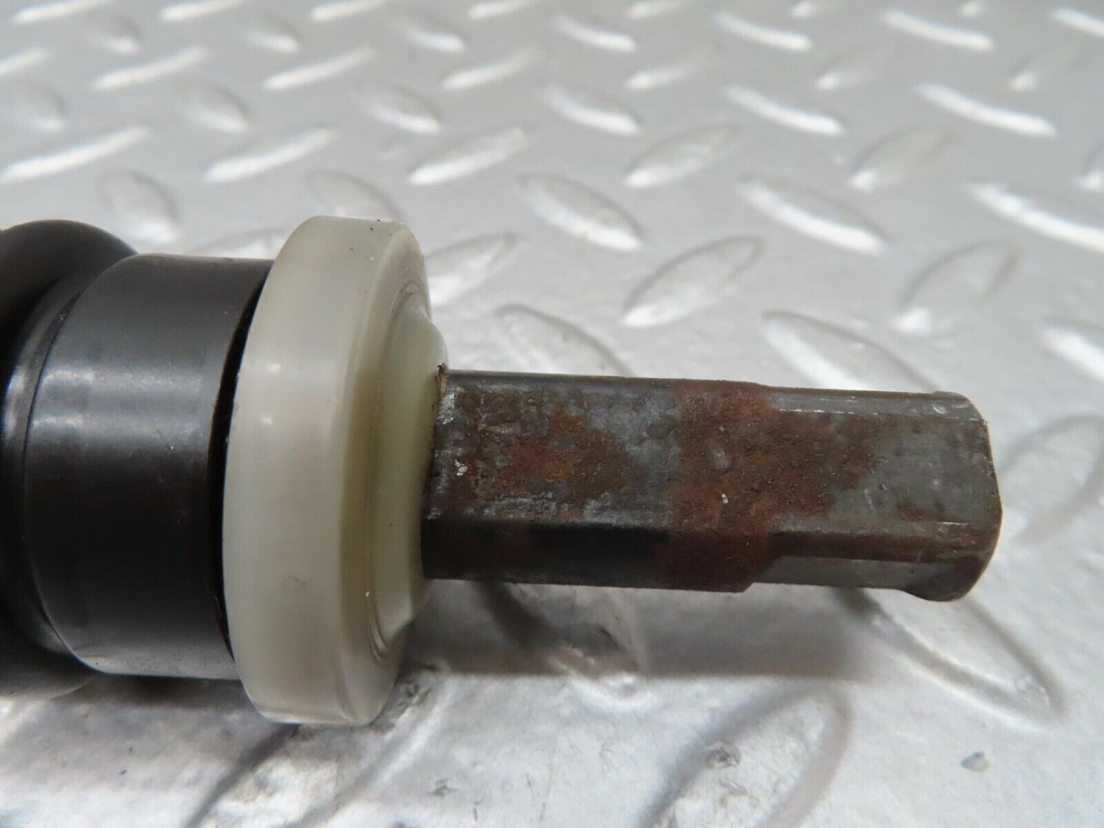 7051 Mercedes-Benz W123 230E Steering Column Lower Shaft Rod 1234620346