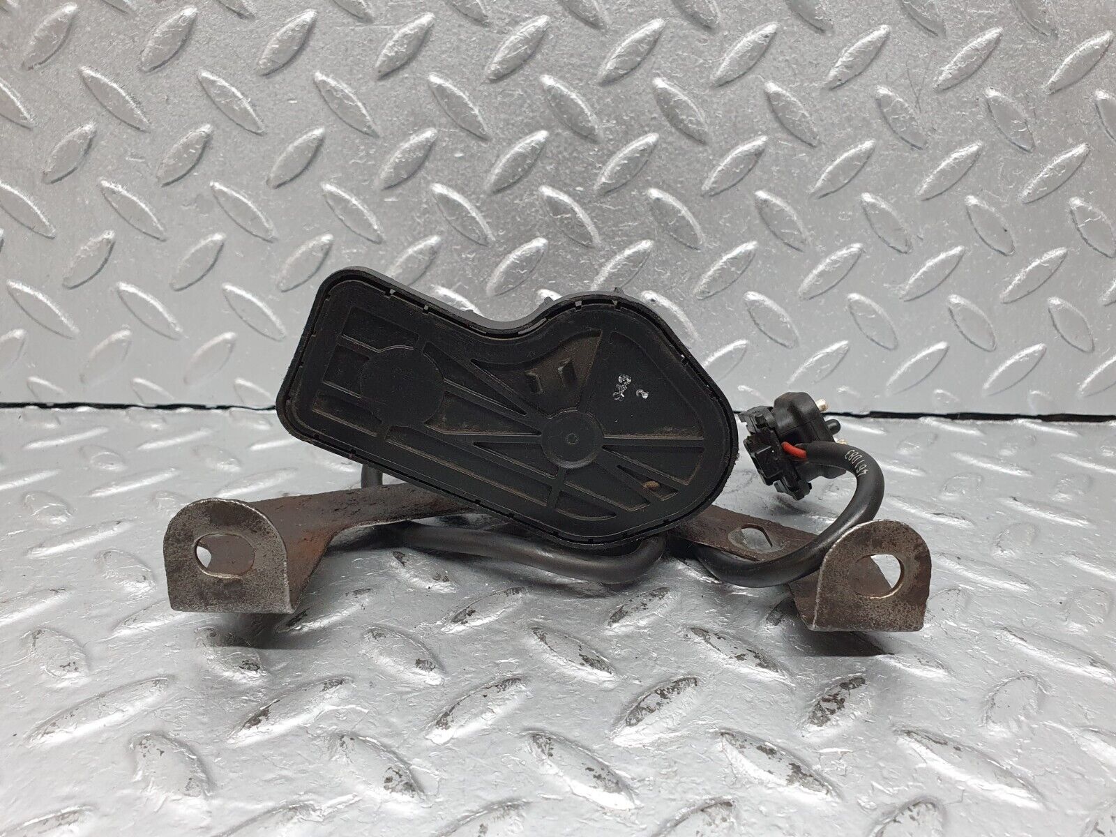 41114 Mercedes-Benz W126 300SE Headlight Wiper Motor Left 1268205142