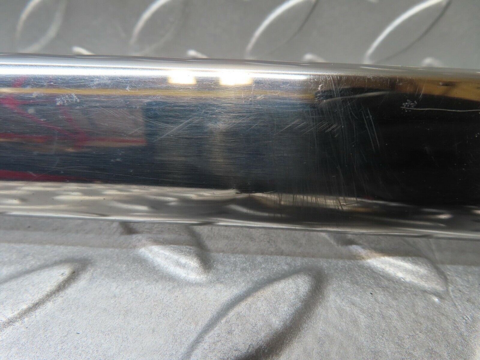 14106 Mercedes-Benz C107 280SLC Right Skirt Chrome Trim Strip