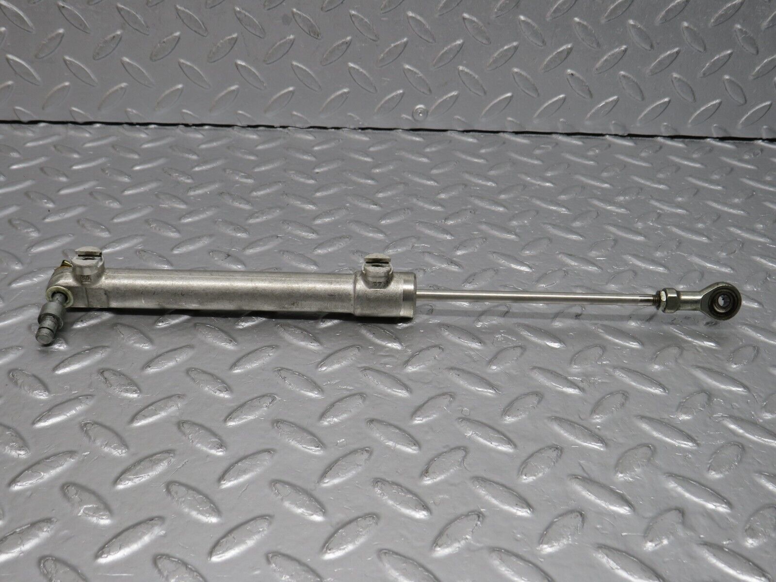 39796 Mercedes-Benz R129 320SL Coupe Roof Folding Hydraulic Cylinder 1298002072