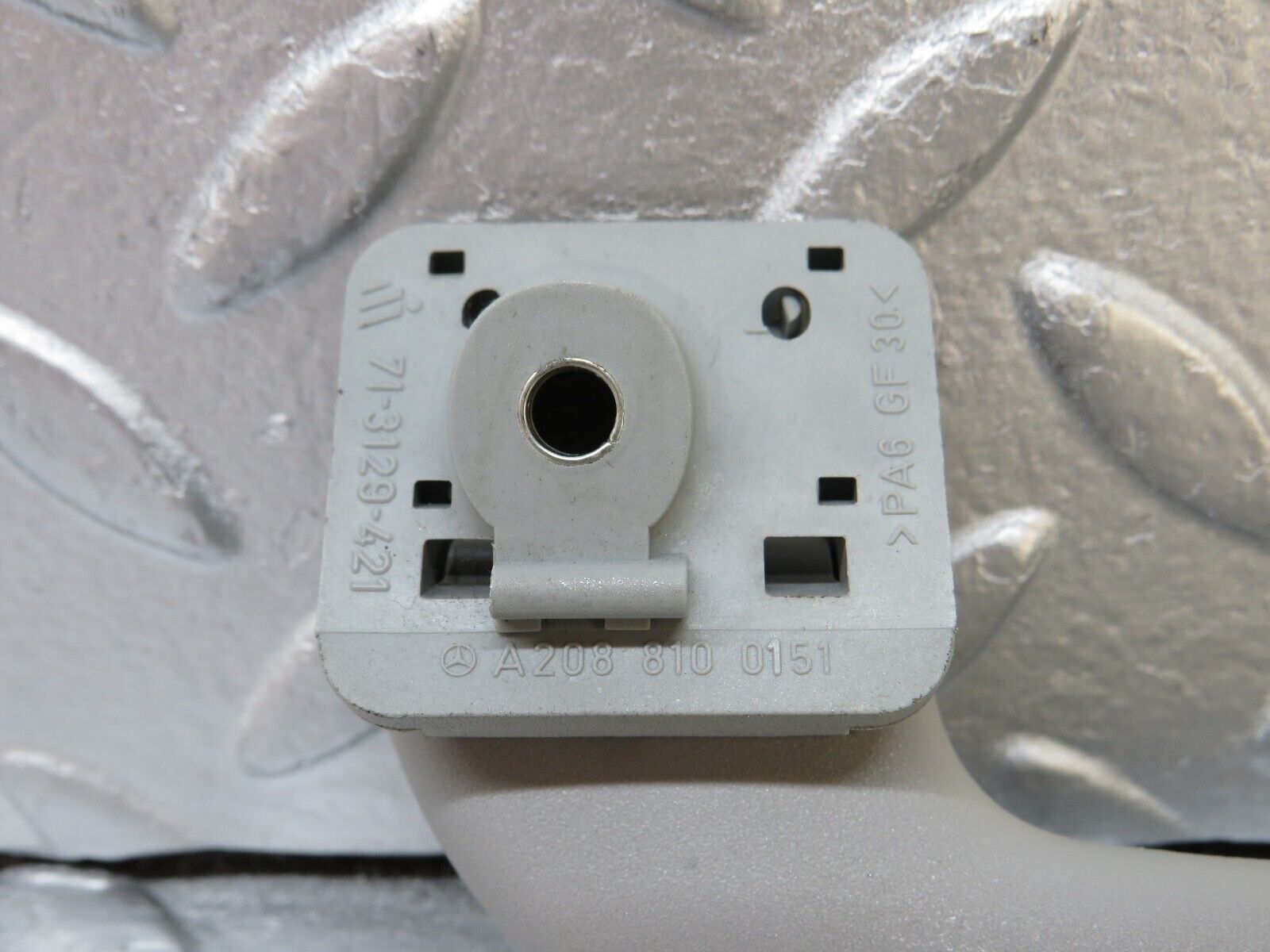 35038 Mercedes-Benz W210 320E Interior Roof Grab Handle Set 2088100351 2088100