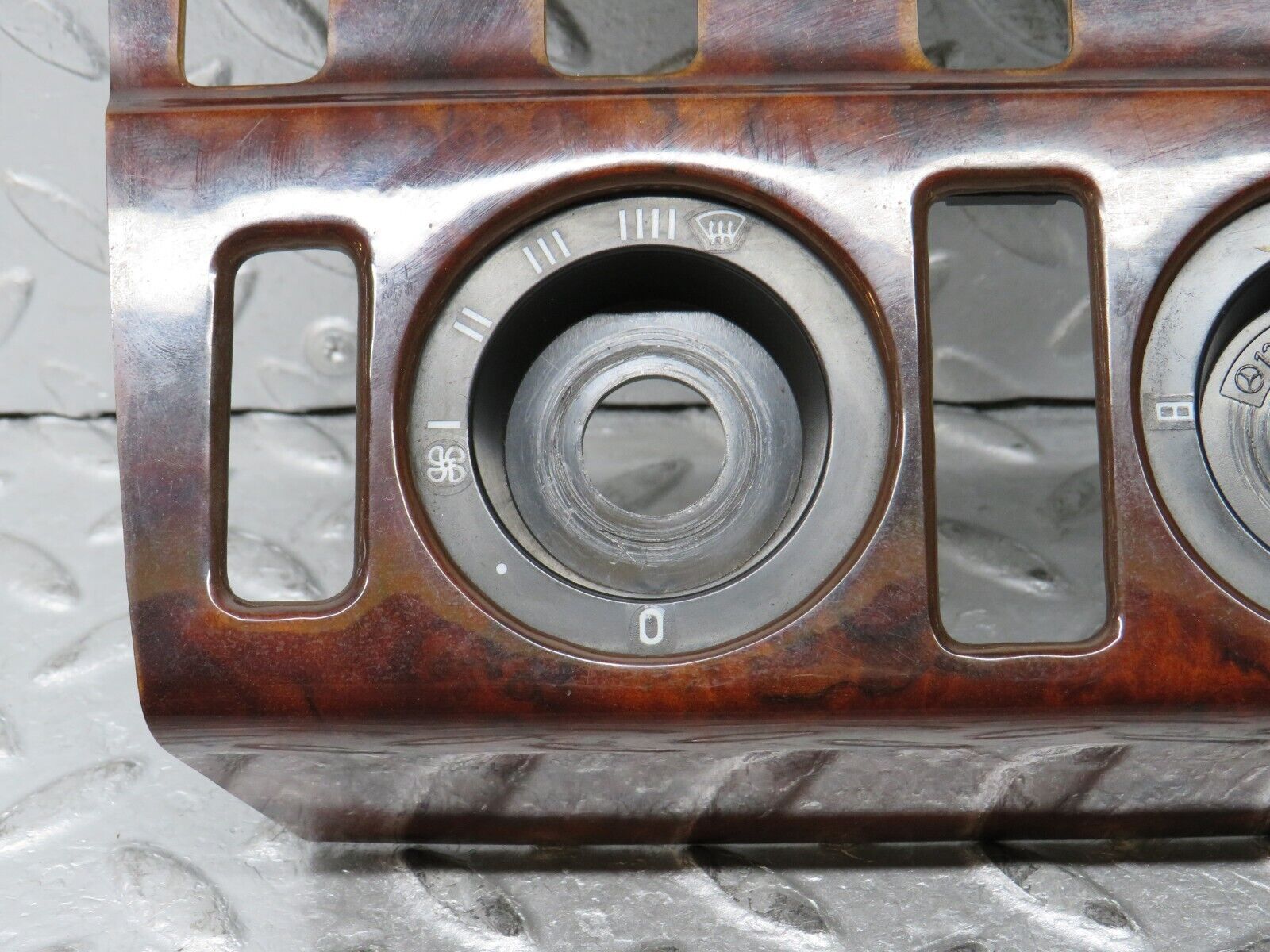 37946 Mercedes-Benz A124 320E Cabriolet Heater Control Panel Wood Trim 1246830275