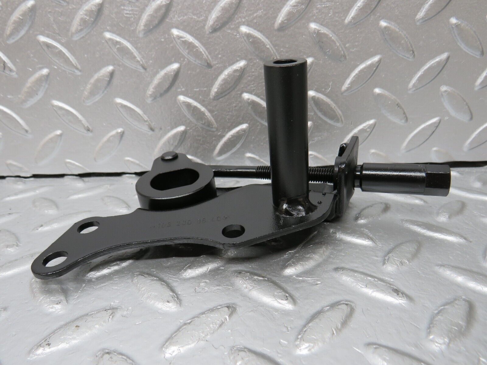 32668 Mercedes-Benz S124 300TE Wagon Belt Tensioner 1032000640