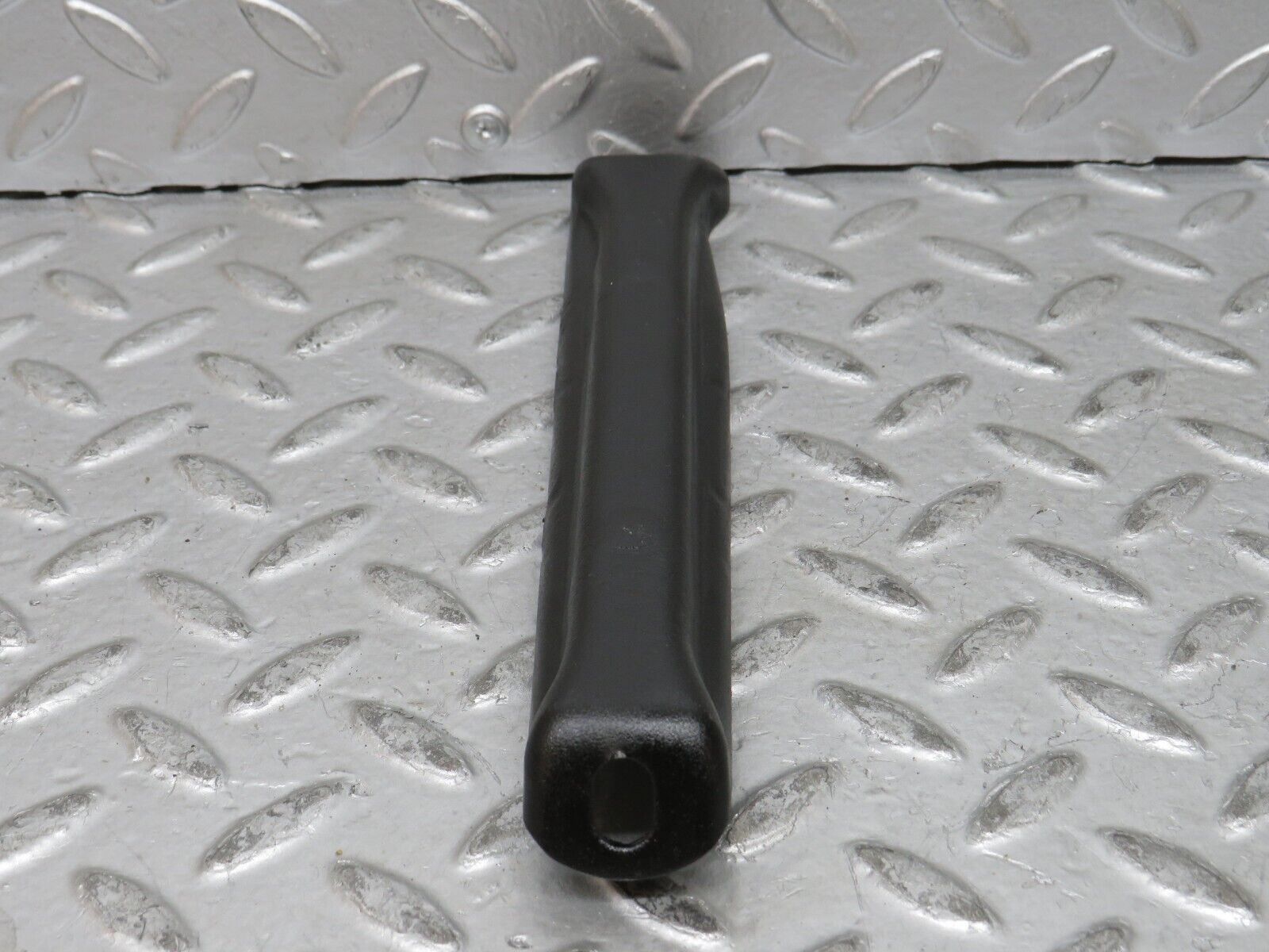 28088 Mercedes-Benz W123 280E Intake Manifold Bracket