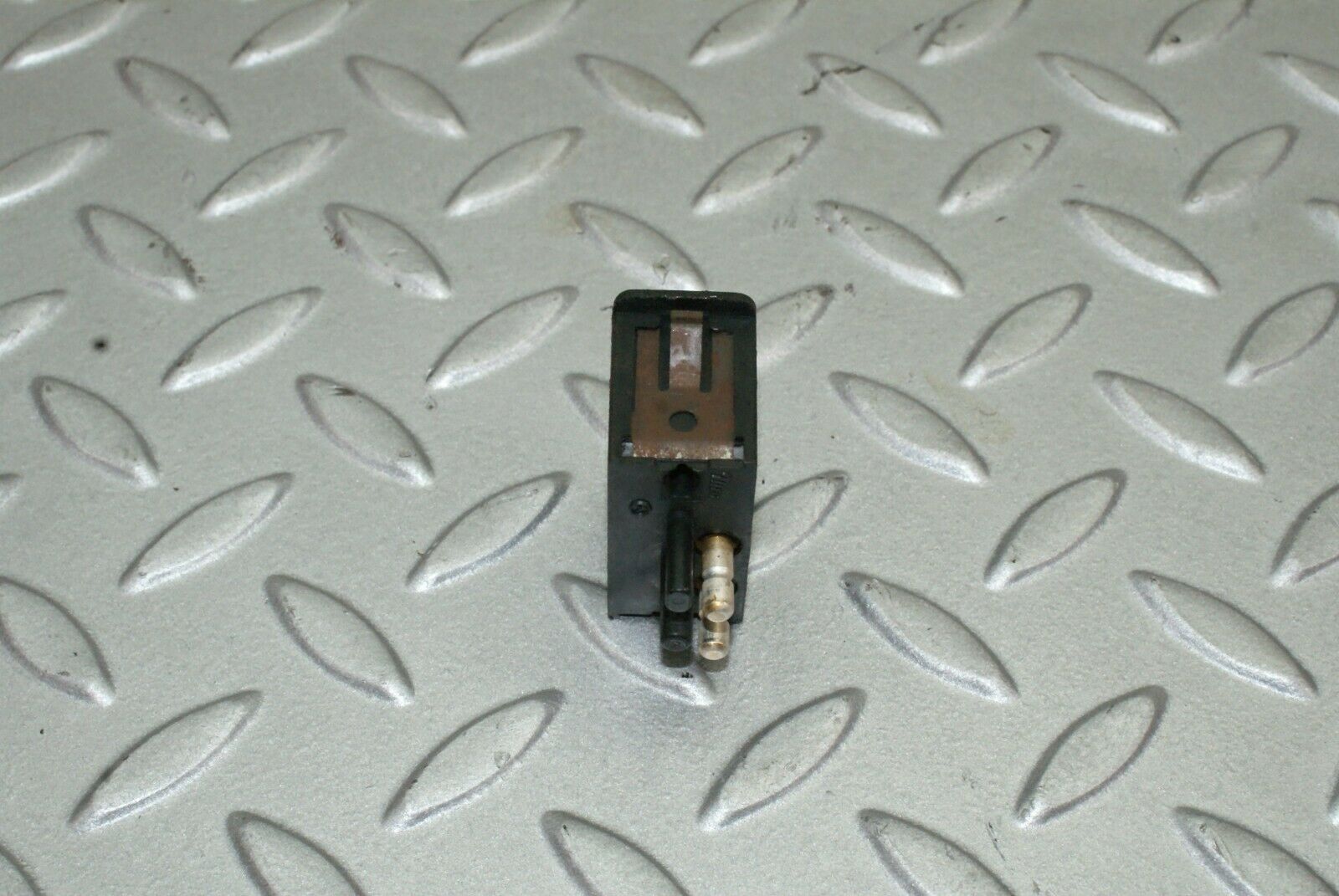 2612 Mercedes-Benz W116 350SE Interior Dome Light Switch 0008205810