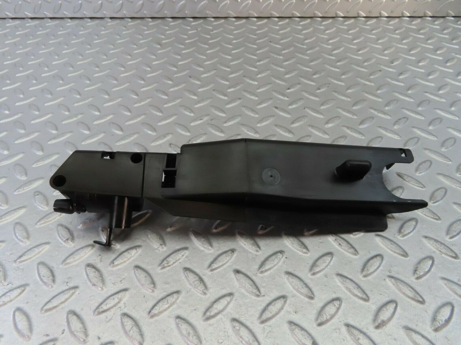 9256 Mercedes-Benz C124 300CE Coupe Trunk Lock Vacuum Actuator 1248050441