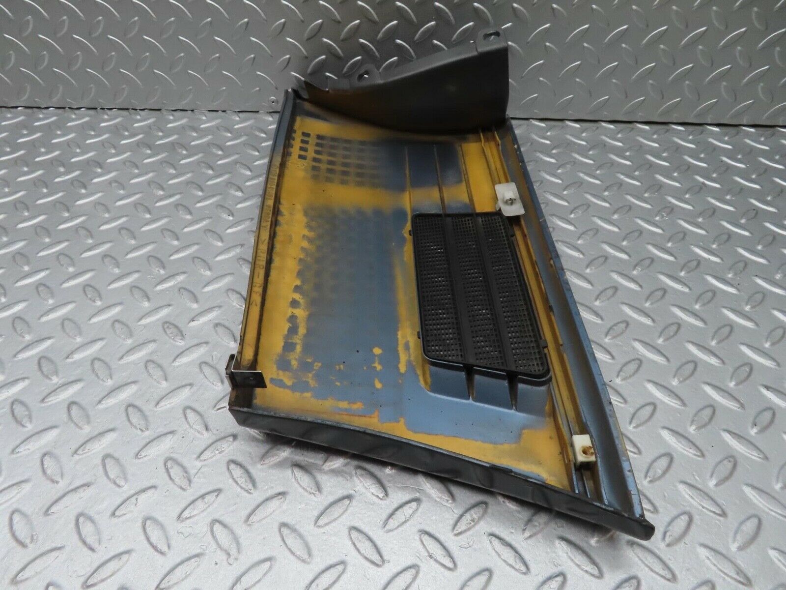 11884 Mercedes-Benz R129 300SL Coupe Front Left Fender Wing Panel 1296900140