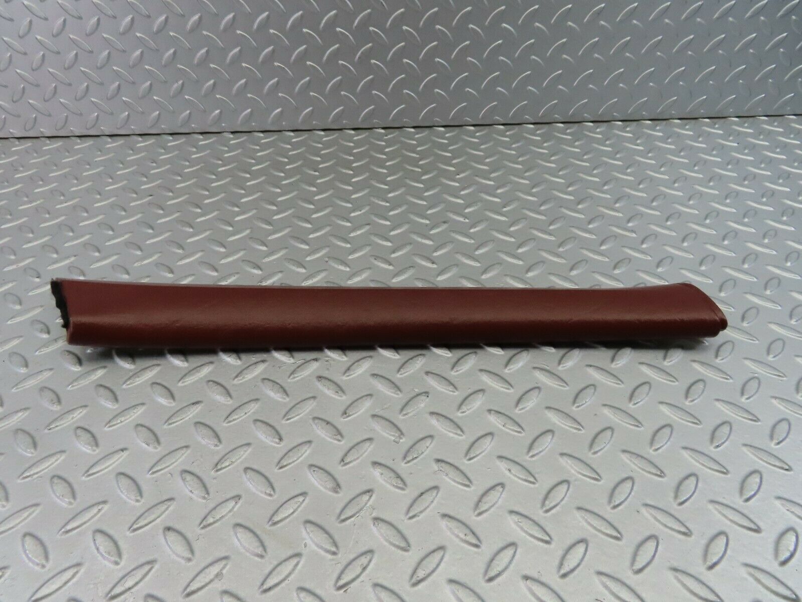 7633 Mercedes-Benz S123 230TE Wagon A Pillar Cover Trim Right Side