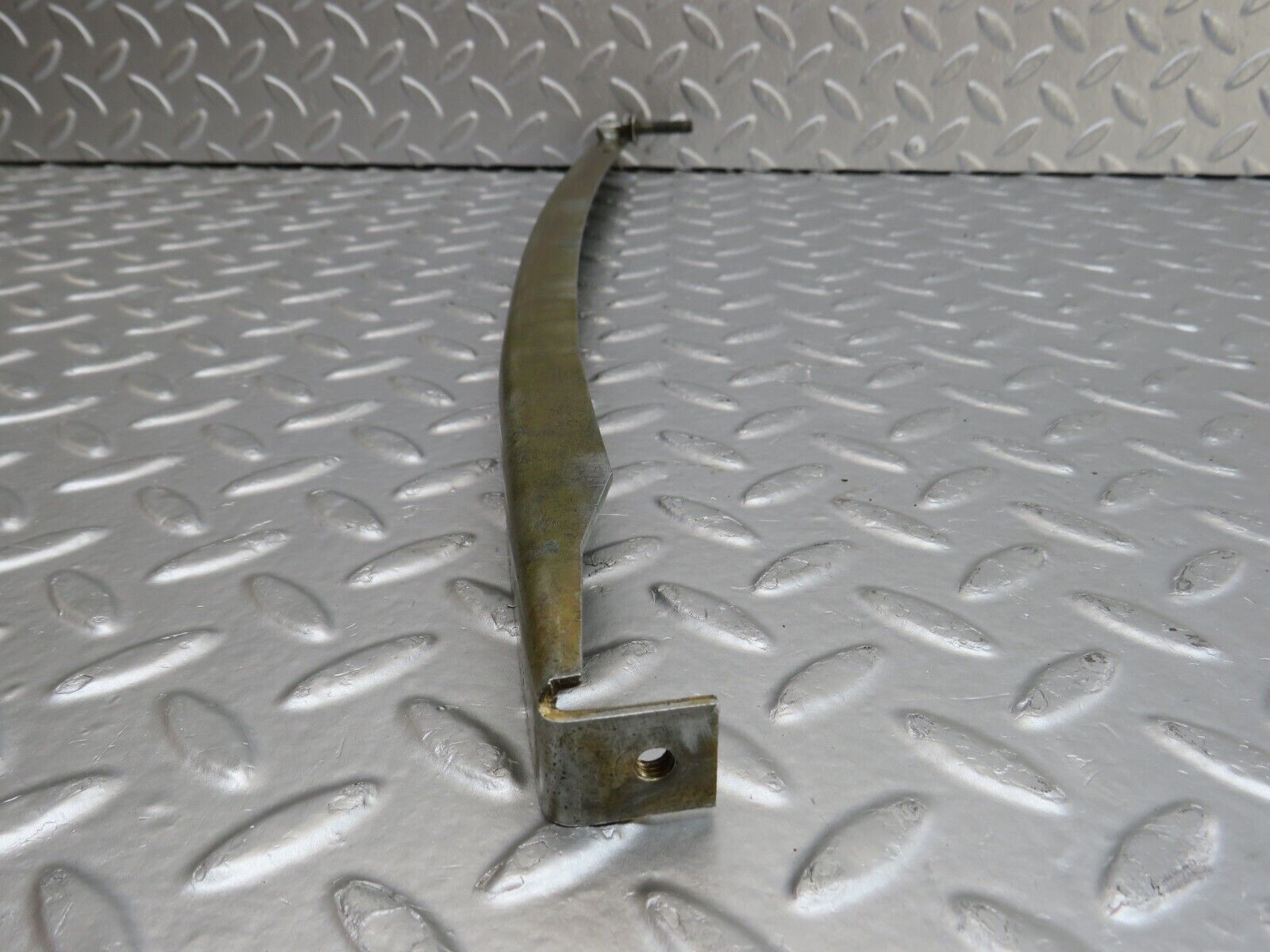 34302 Mercedes-Benz C126 380SEC Coupe Front Right Door Window Channel