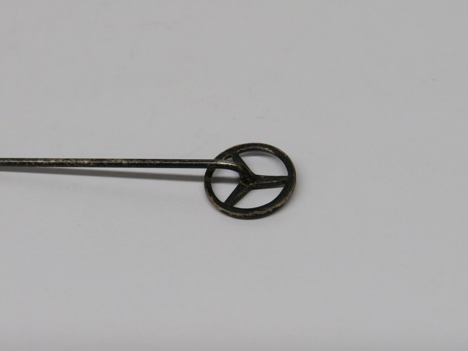 37498 Mercedes-Benz Vintage Lapel Pin Badge