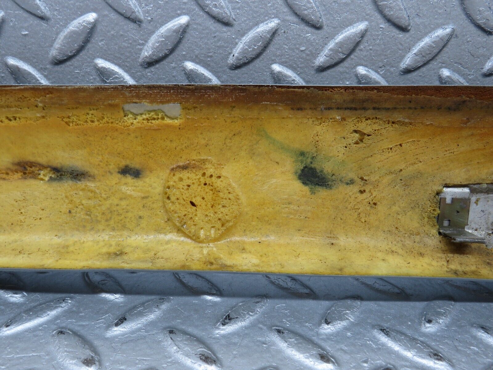 36059 Mercedes-Benz W126 420SE A Pillar Interior Cover Right Side Grey