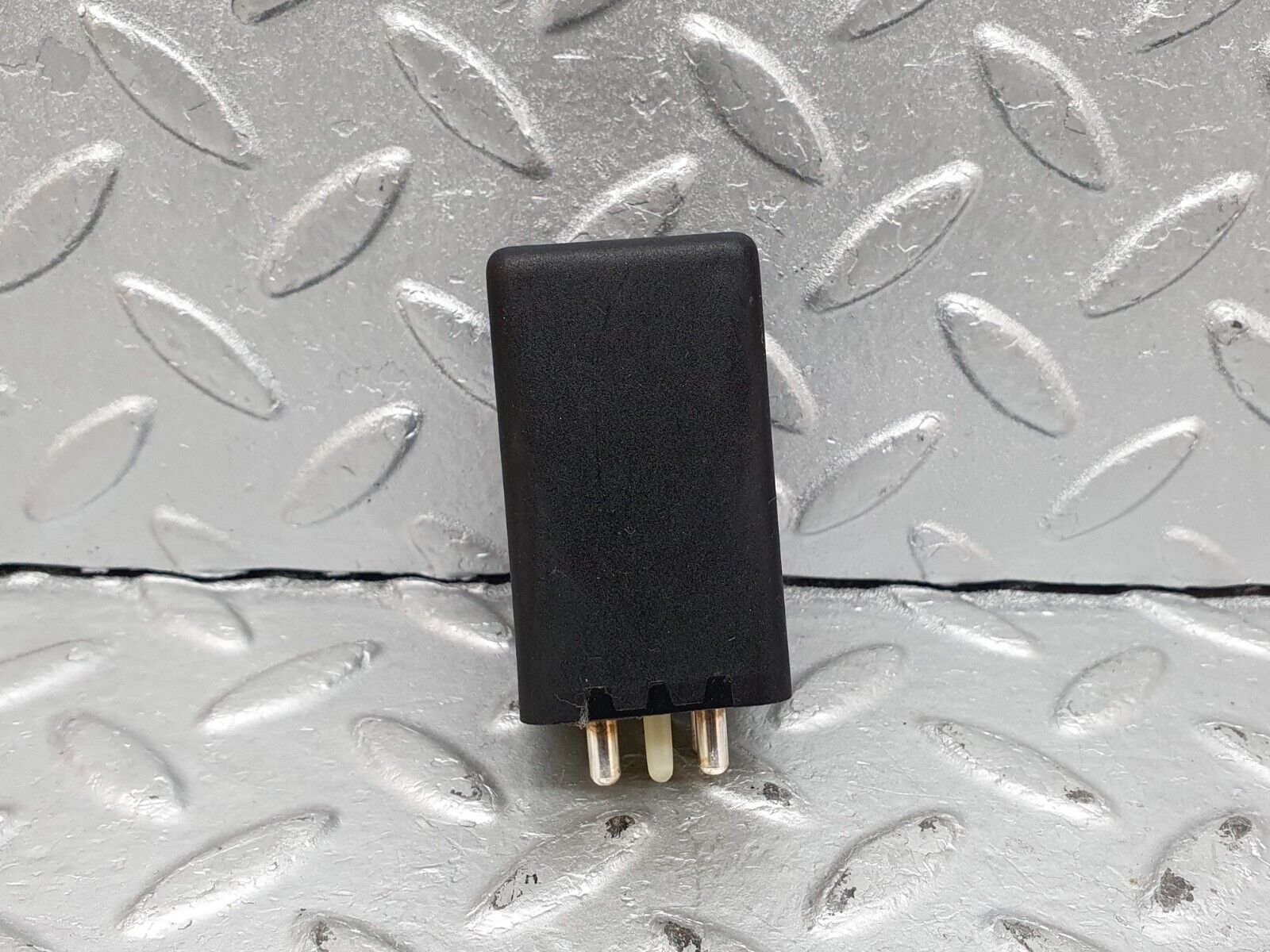 41098 Mercedes-Benz W126 300SE Light Control Relay 0055453332